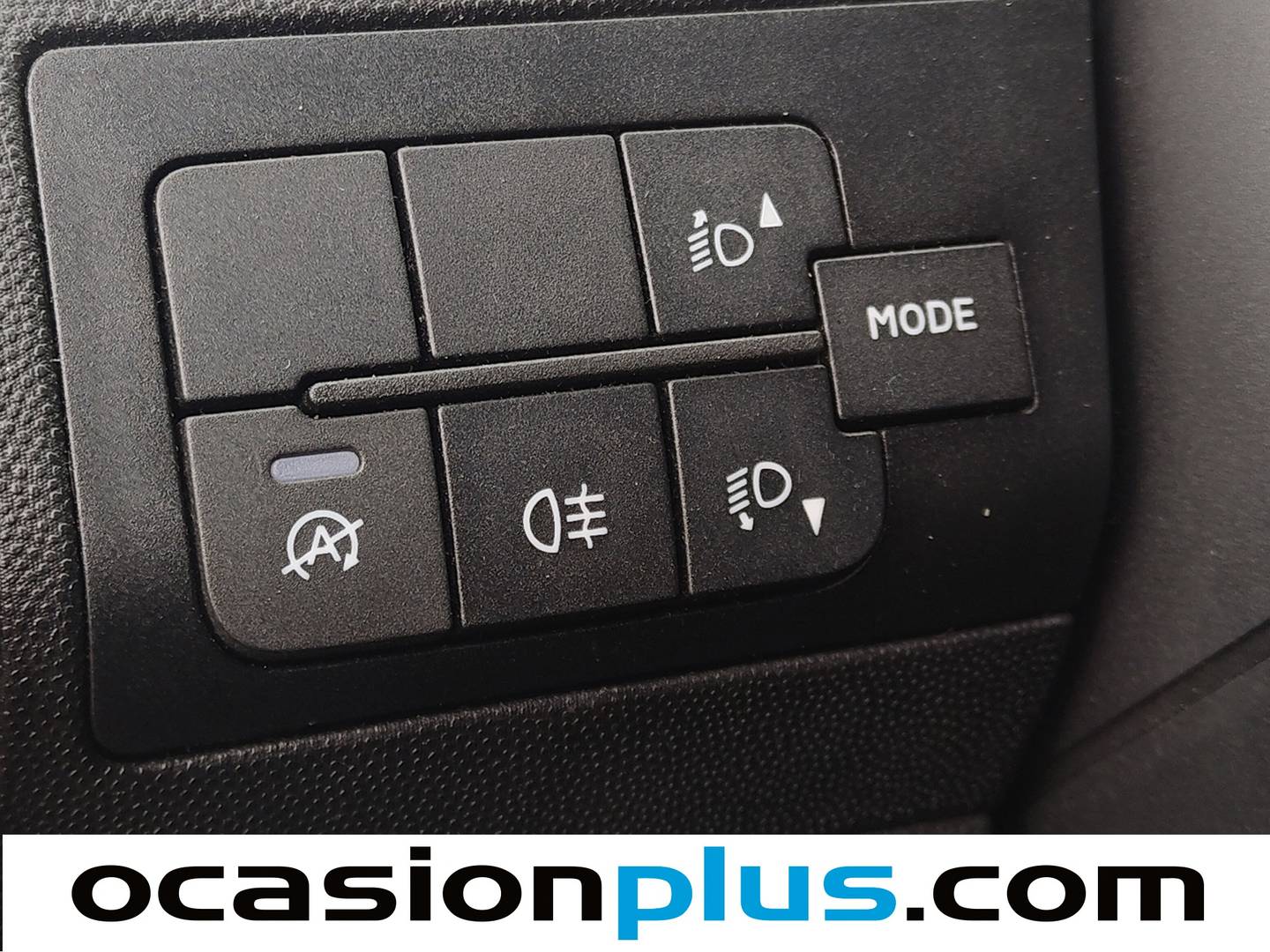 Foto Citroën Jumper Citroen Jumper Furgon BlueHDi 140 35 L3H2 (140 CV)