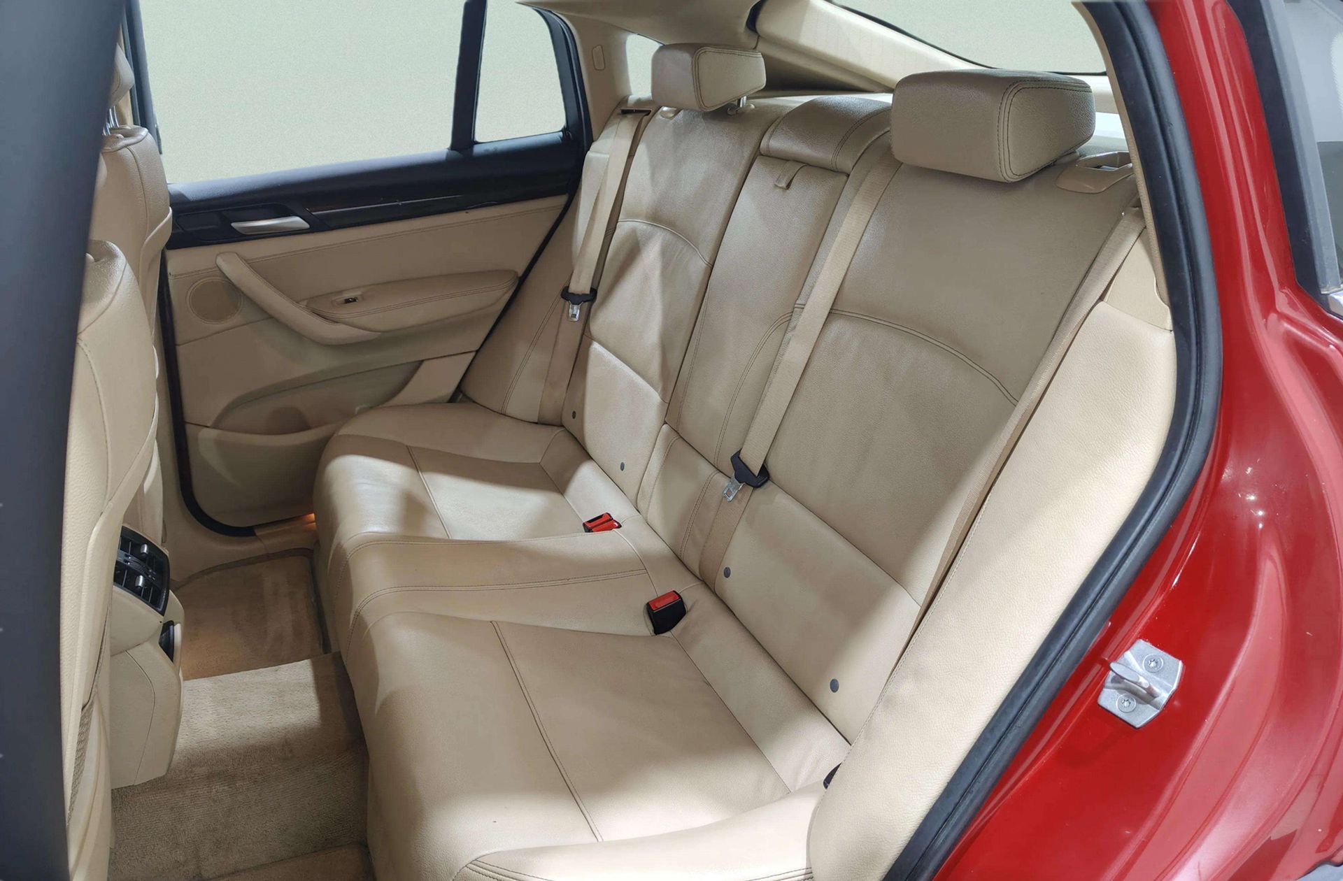 BMW X4 xDrive20i - foto 11