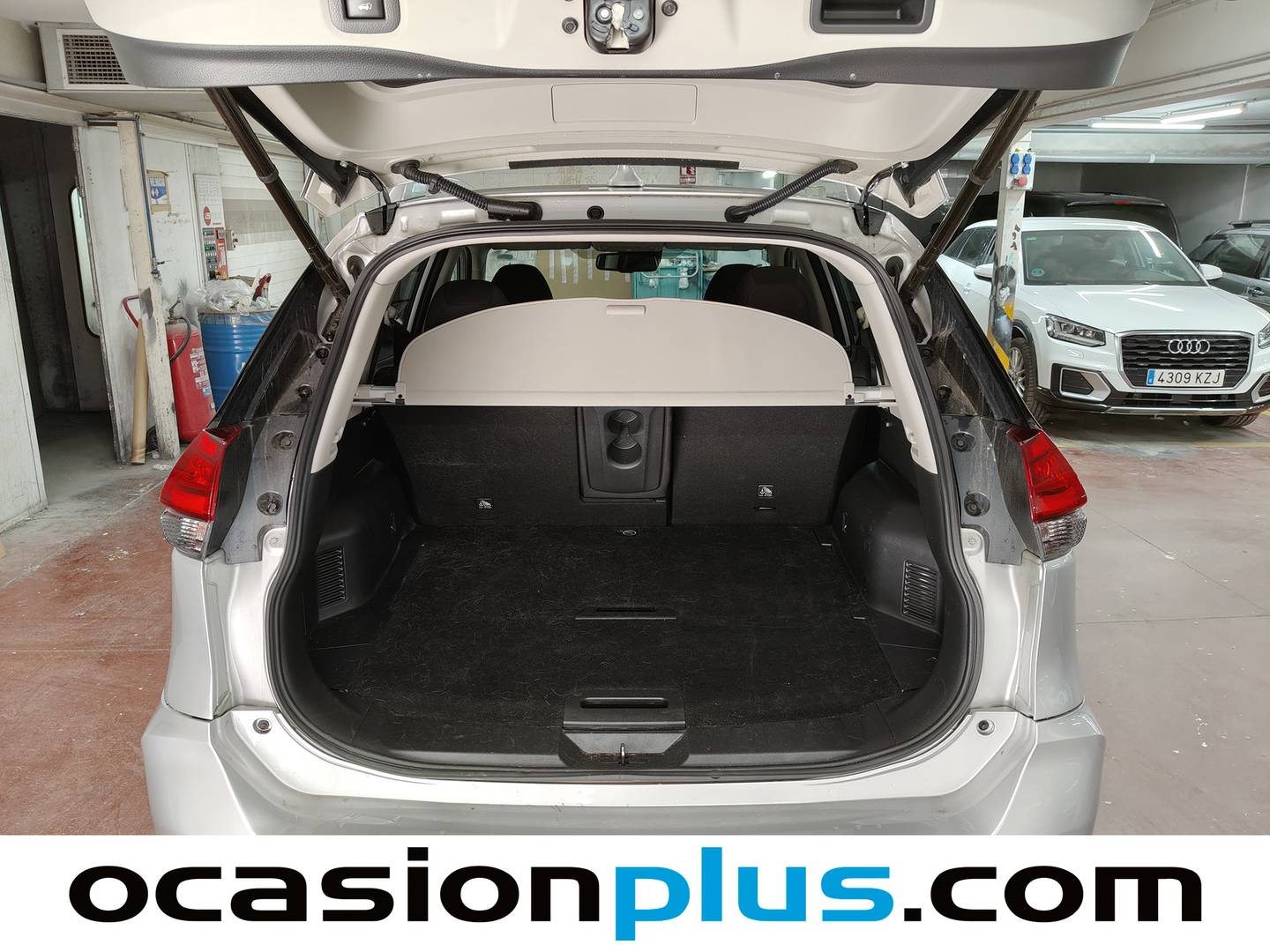 Foto asientos traseros Nissan X-TRAIL Nissan X-Trail 1.6 DIG-T N-Connecta 4x2 (163 CV)