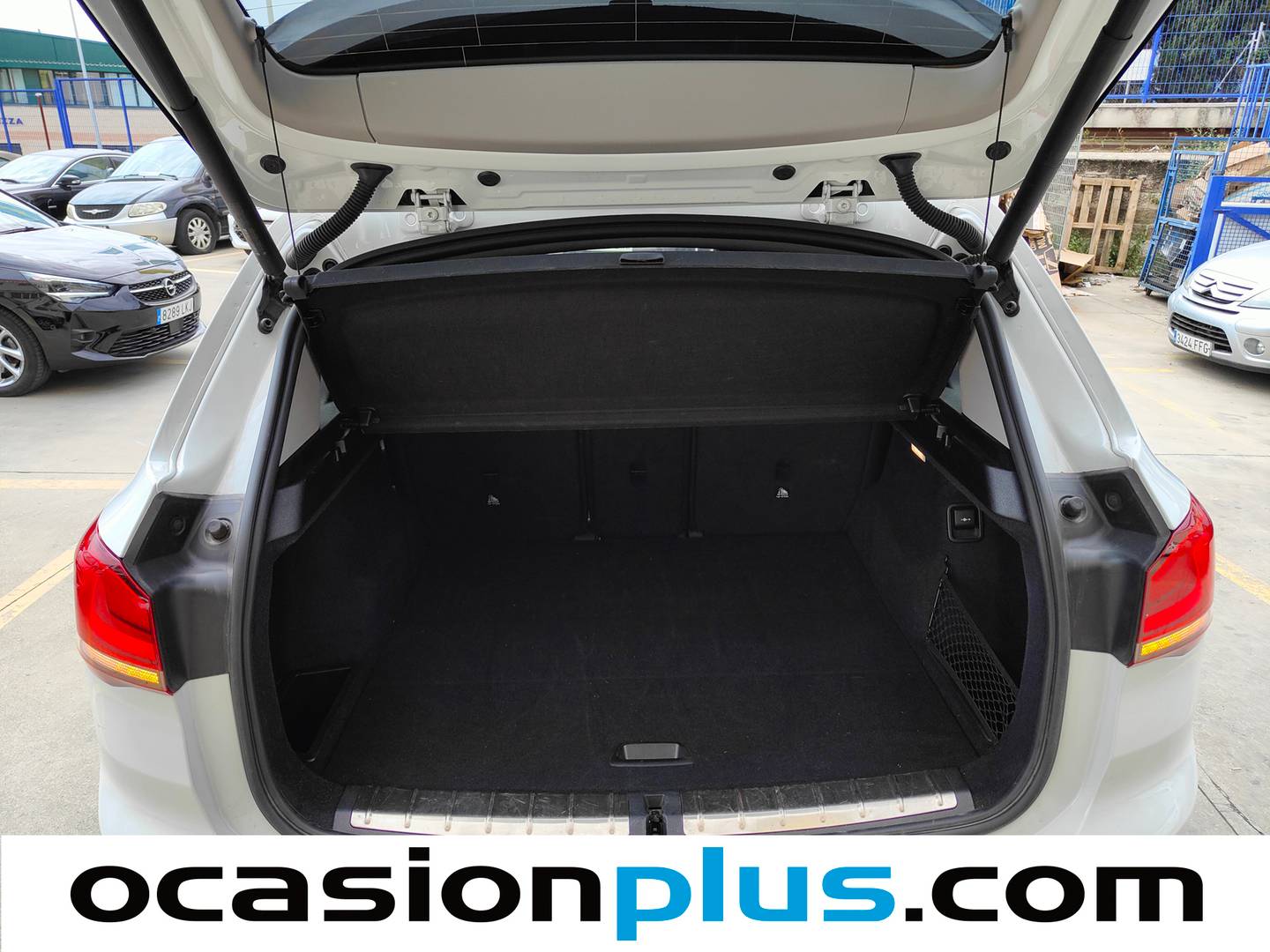 Fotos maletero BMW X1 BMW X1 xDrive20i (192 CV)