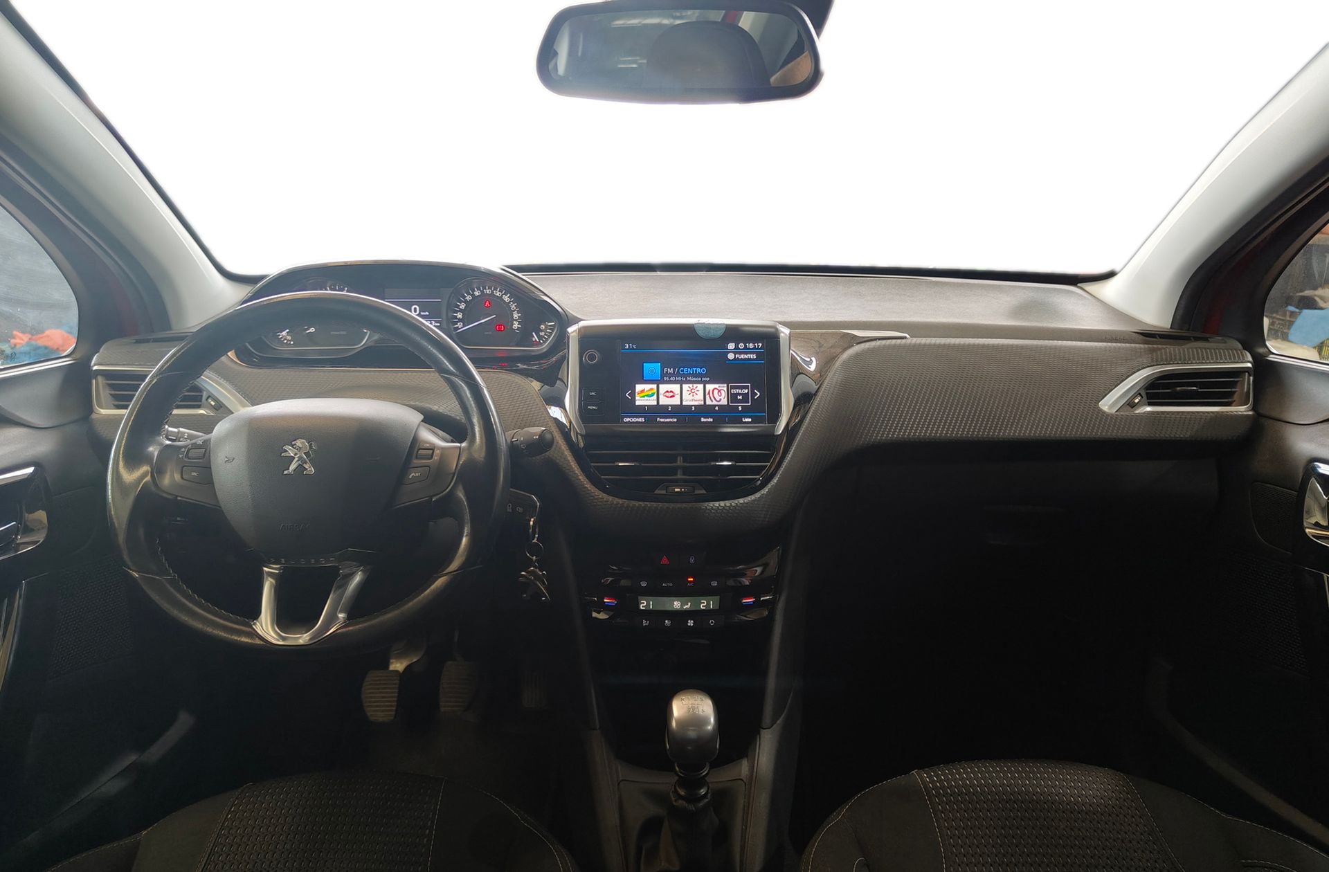 Peugeot 208 PureTech 110 Tech Edition - foto 6