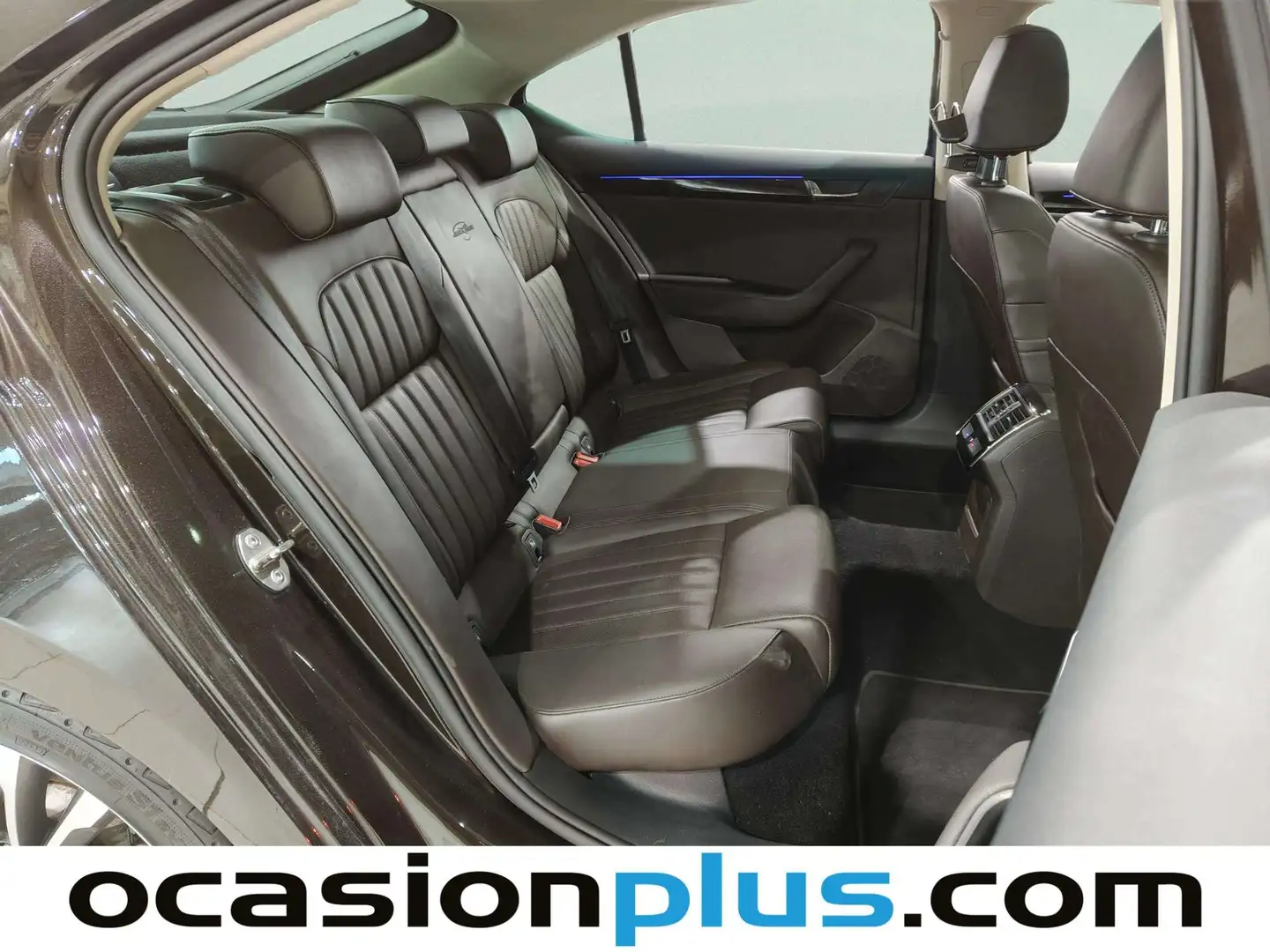 Foto Skoda Superb Skoda Superb 2.0 TDI Laurin&Klement DSG (190 CV)