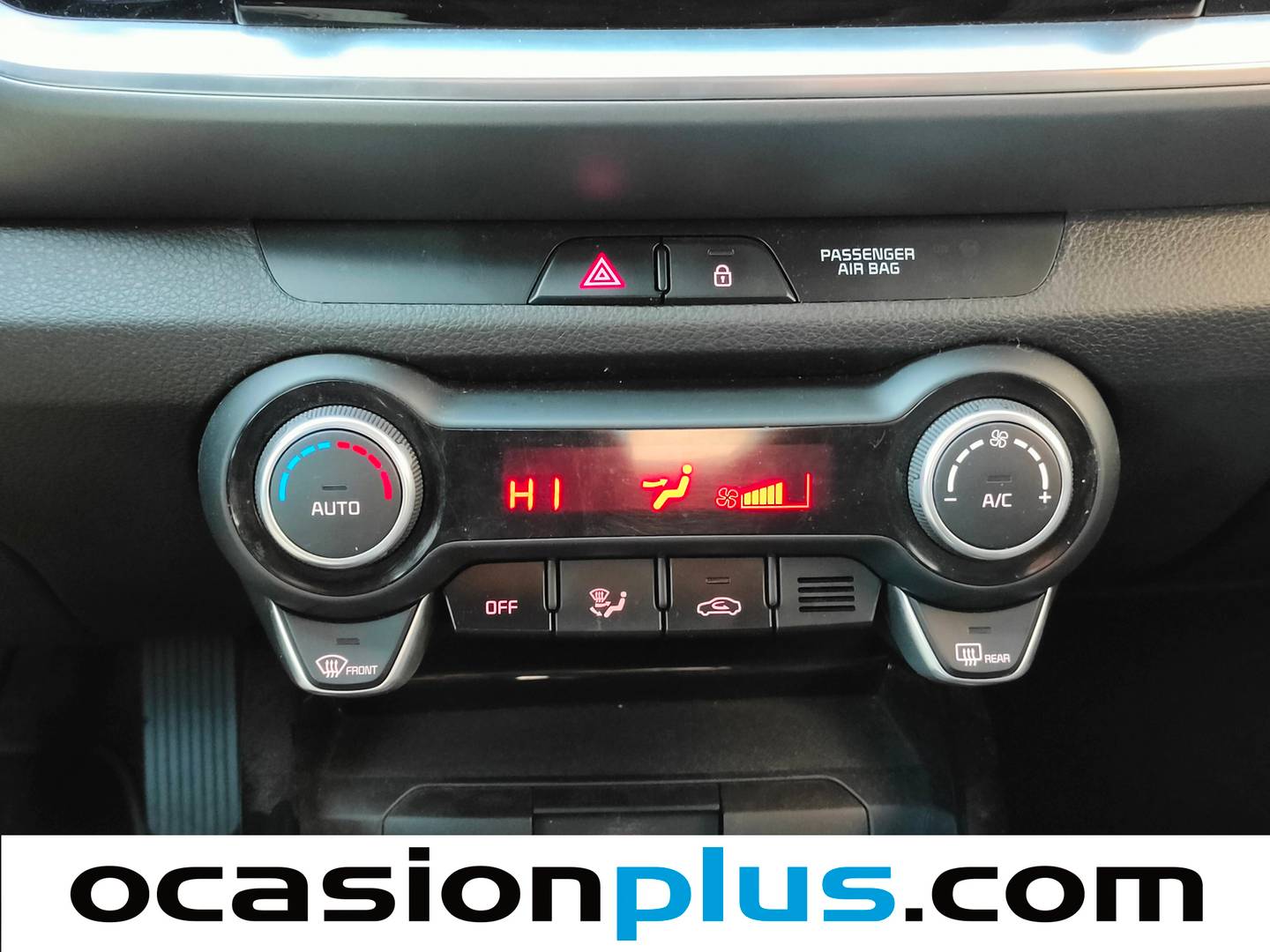 Foto KIA Stonic Kia Stonic 1.0 T-GDi MHEV Drive iMT (100 CV)