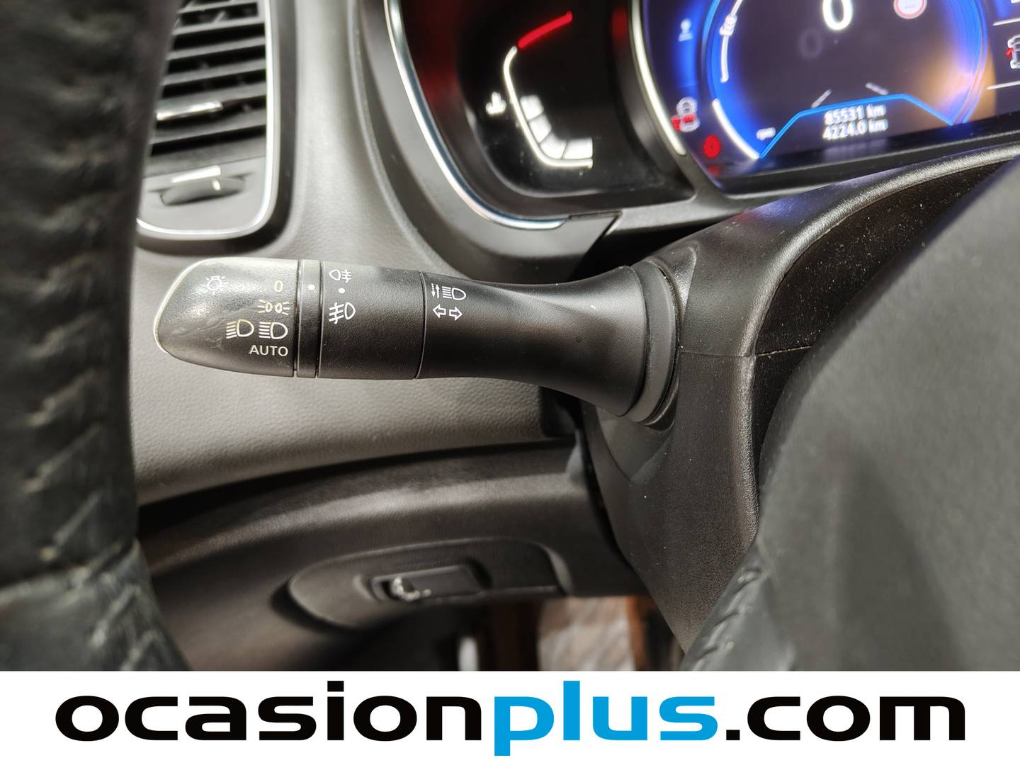 Foto Renault Scénic Renault Scenic Limited TCe (140 CV) GPF