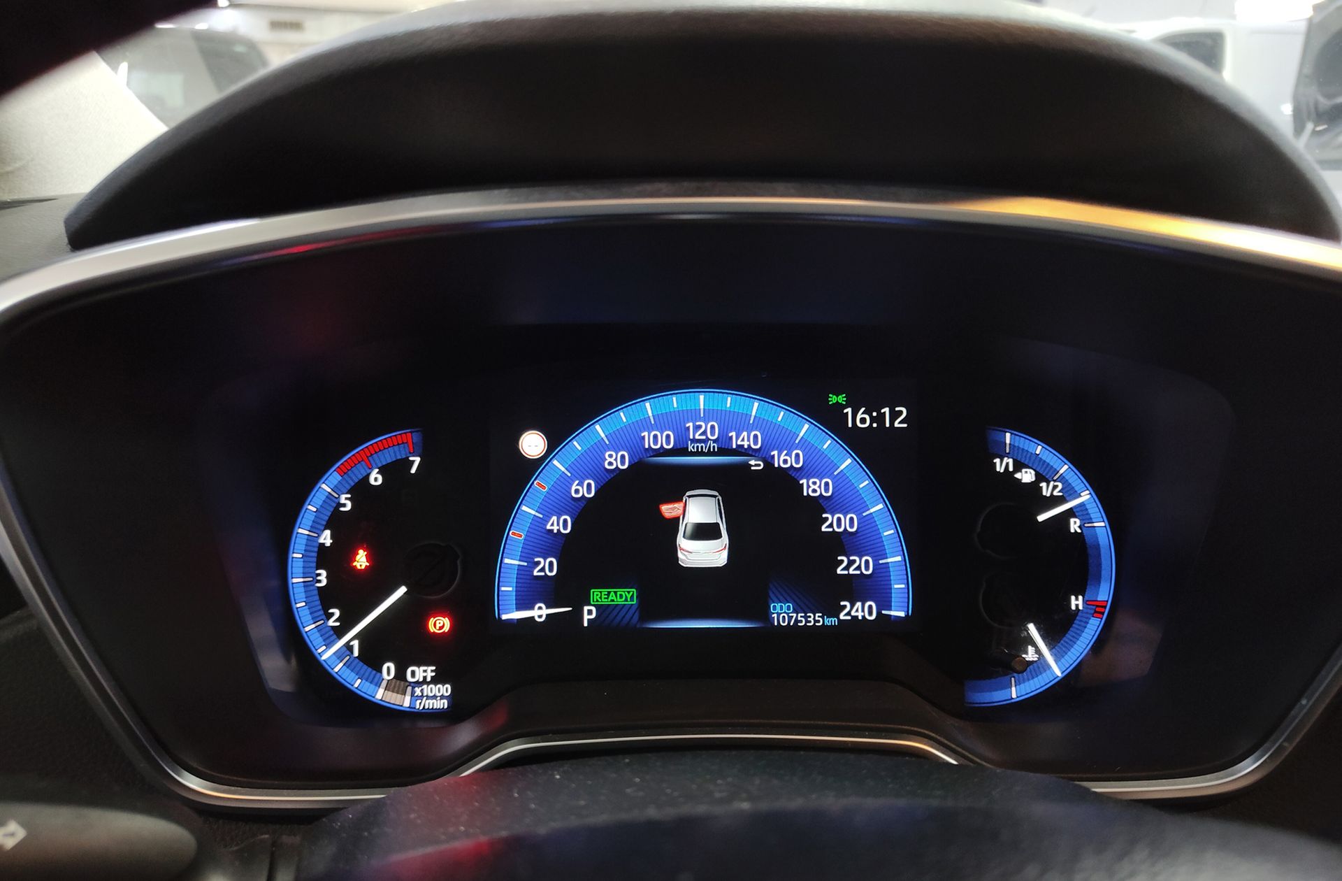 Toyota Corolla 1.8 125 Híbrido Active Tech E-CVT Sedán - foto 25
