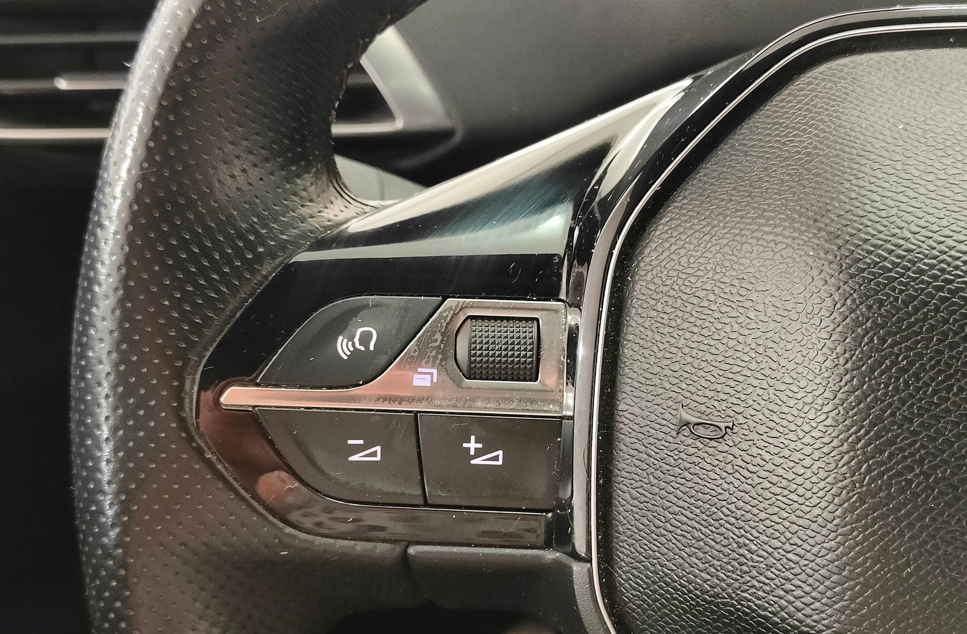 Peugeot 5008 2.0L BlueHDi GT-Line 7 plazas - foto 31