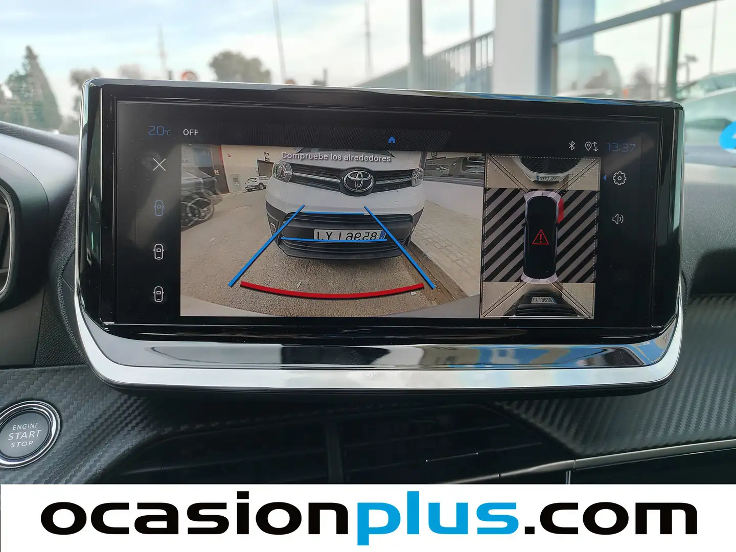 Foto Peugeot 2008 Peugeot 2008 Allure Hybrid eDCS6 (136 CV)