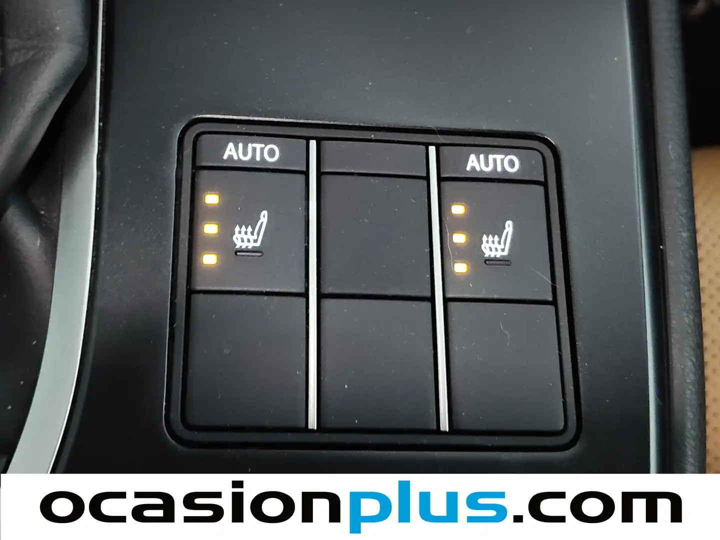 Foto Lexus UX Lexus UX 250h Executive (184 CV)