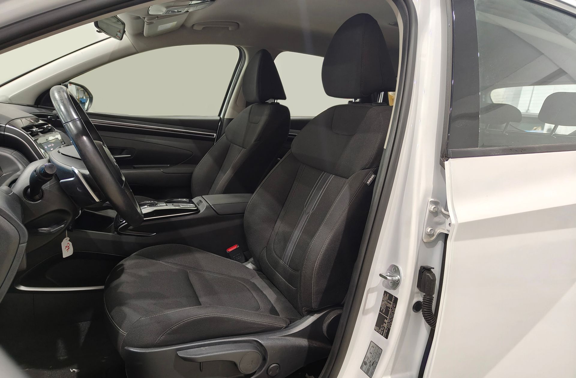 Hyundai Tucson 1.6 T-GDi HEV Maxx - foto 11