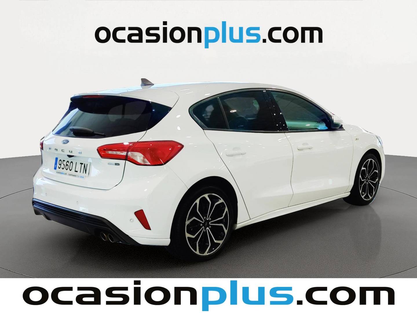 Foto trasera Ford Focus Ford Focus 1.0 Ecoboost MHEV ST-Line (125 CV) derecha