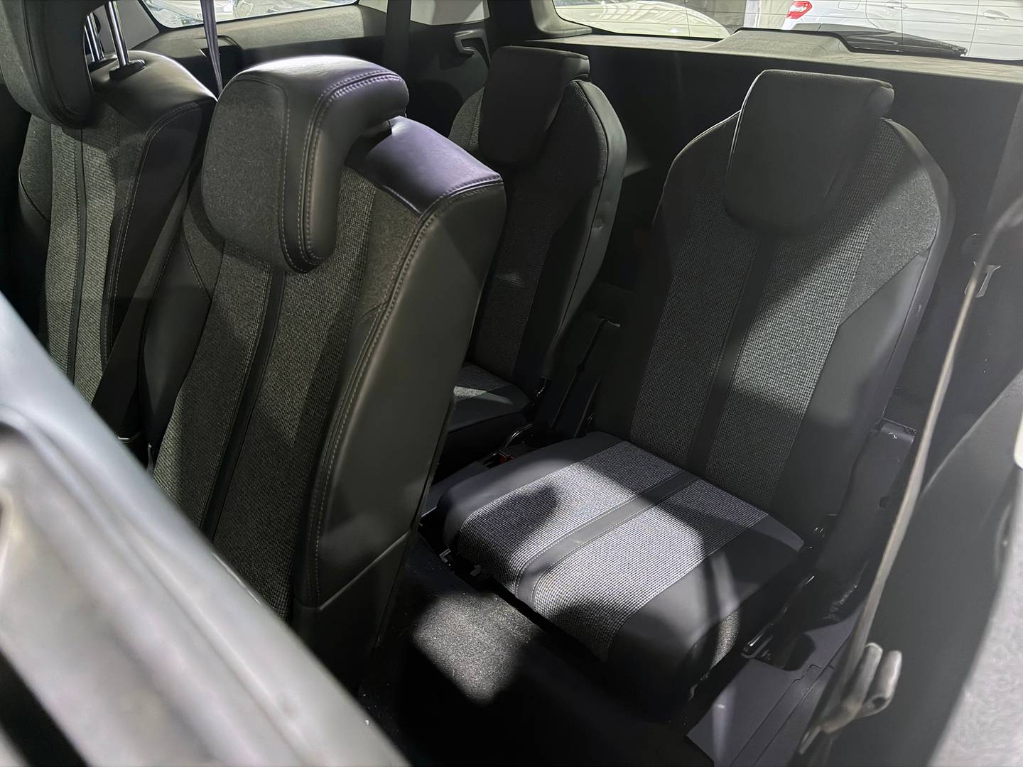 Extras y acabados del Peugeot 5008 Peugeot 5008 BlueHDi 120 S&S Allure (120 CV) 7 Plazas
