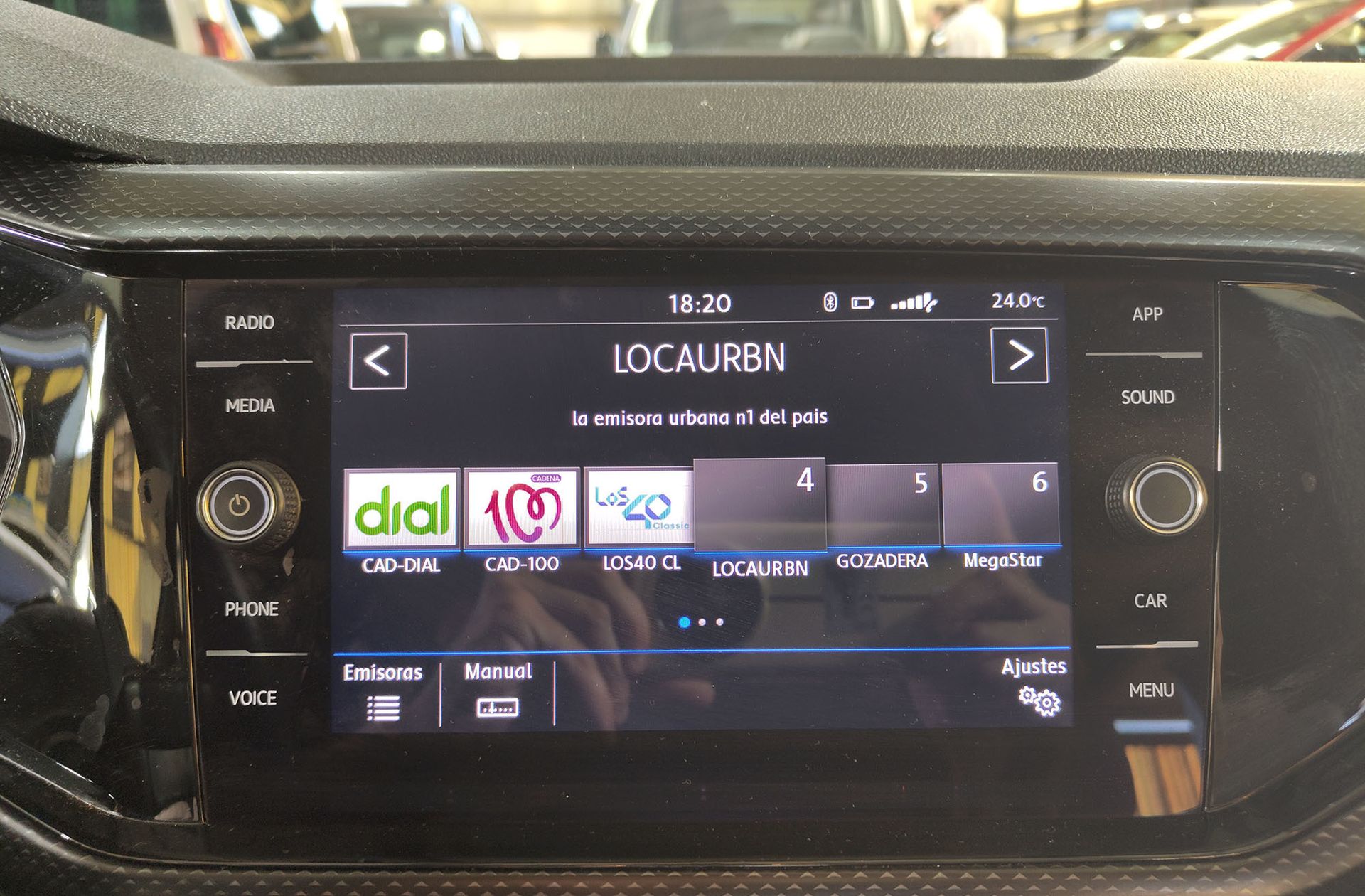 Volkswagen T-Cross Advance 1.0 TSI - foto 31