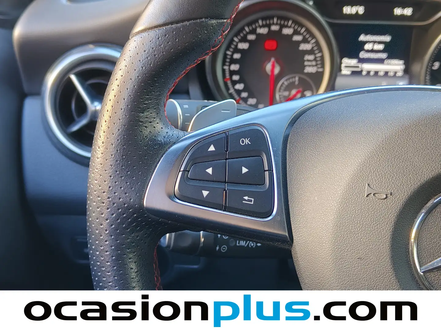 Foto Mercedes GLA Mercedes-Benz GLA 200 (156 CV) Pack AMG