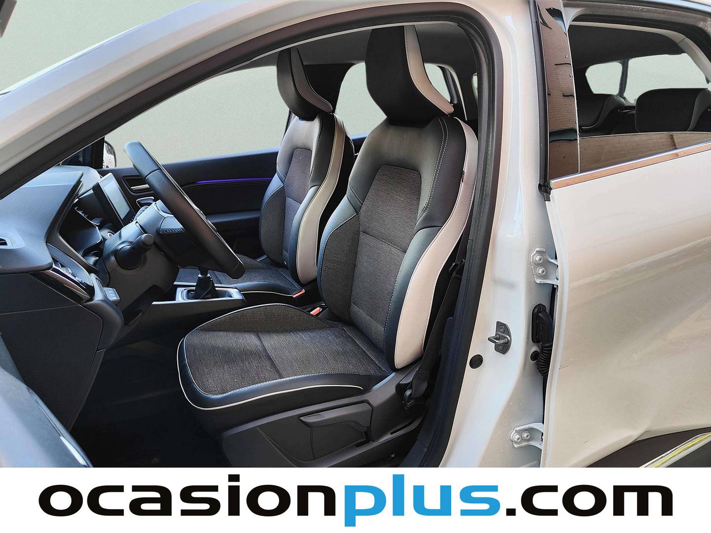 Foto asientos delanteros Mitsubishi ASX Mitsubishi ASX 130T MHEV Kaiteki (140 CV)