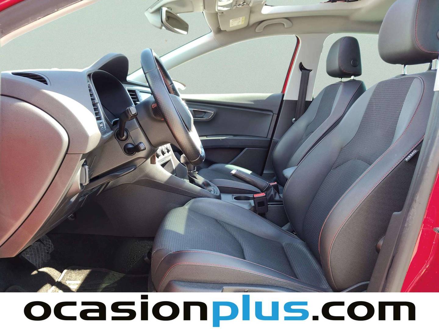 Foto asientos delanteros Seat León Seat León 2.0 TDI S&S FR Advanced DSG-6 (150 CV)