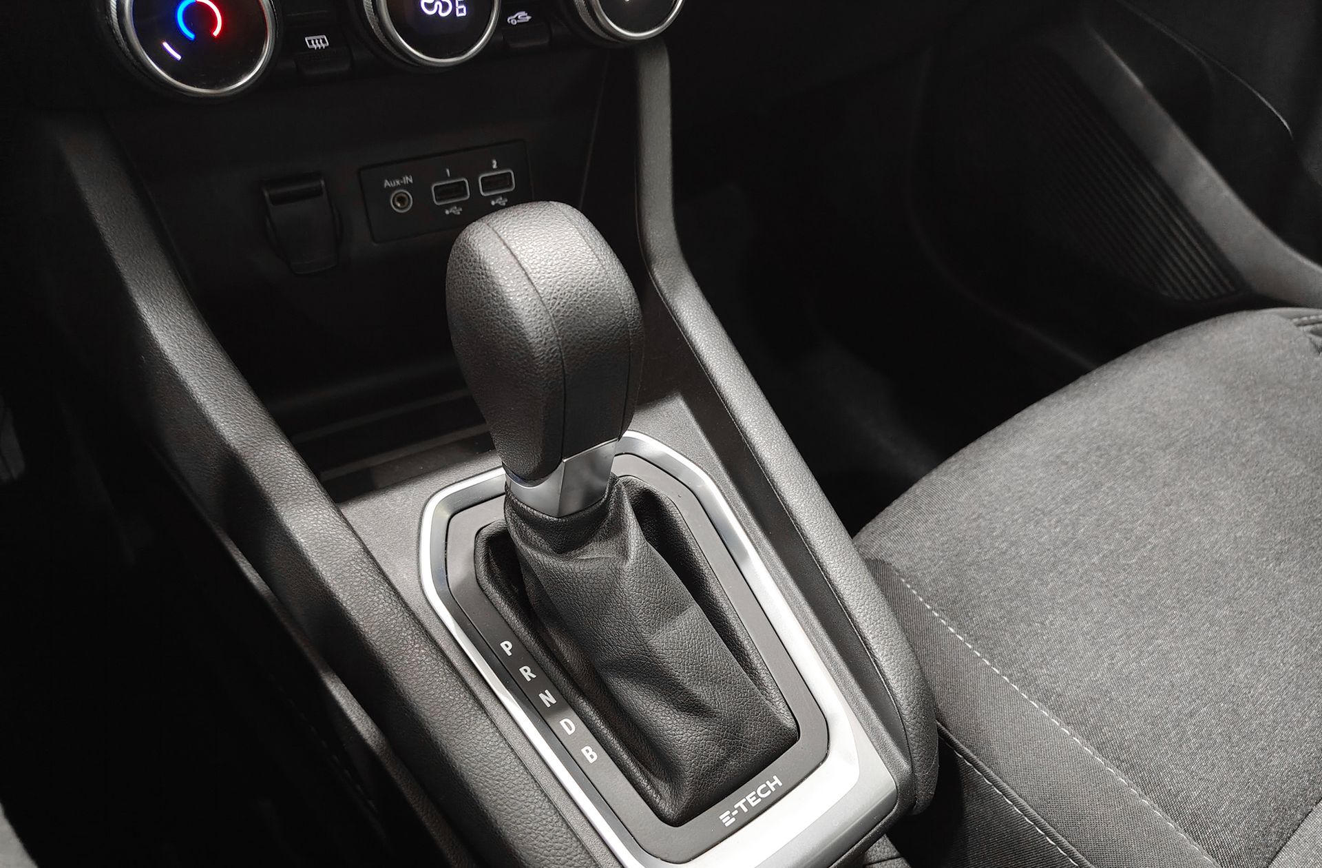 Renault Clio Intens E-Tech Híbrido - foto 5