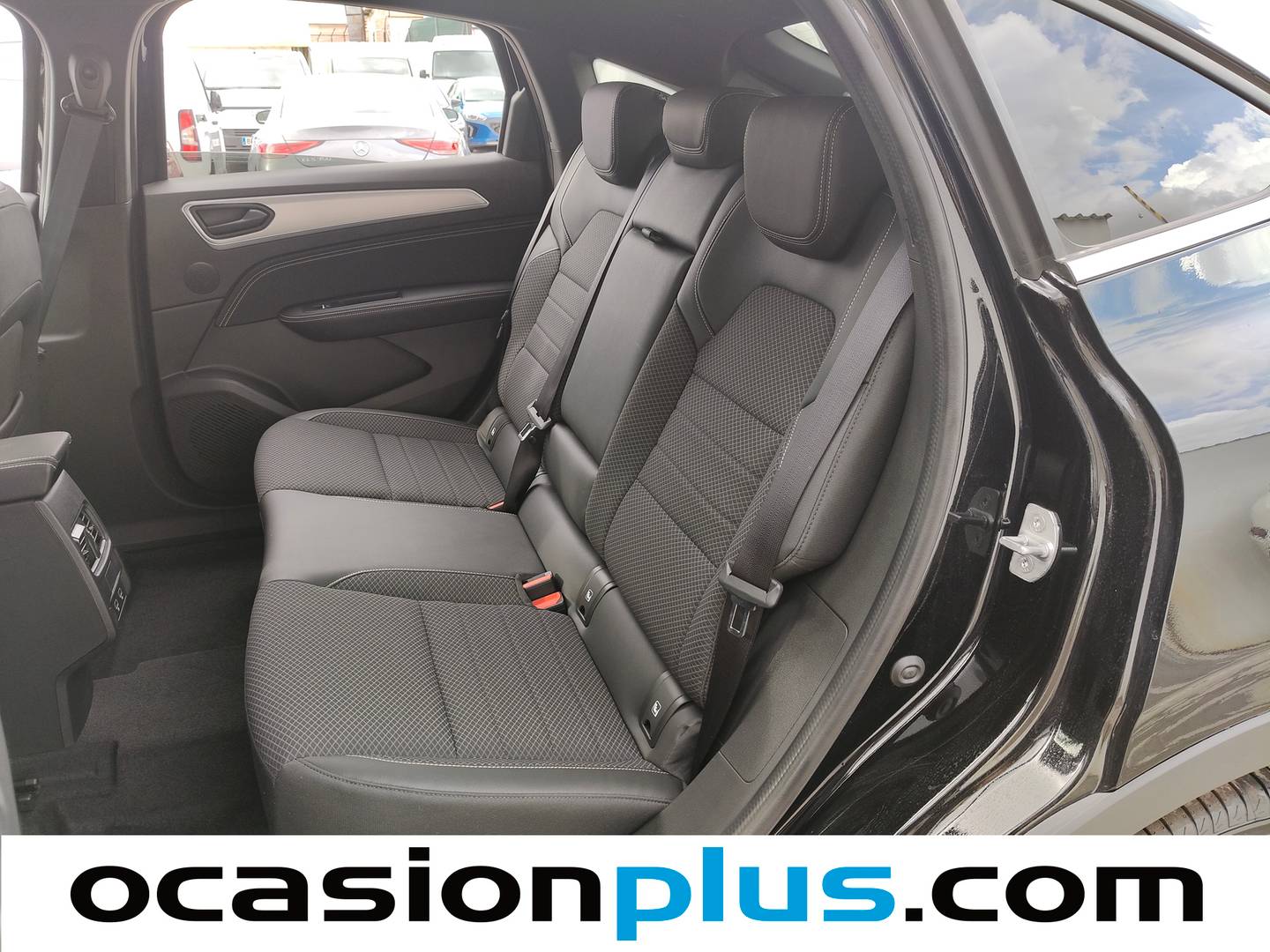 Foto asientos traseros Renault Arkana Renault Arkana Techno E-Tech Full Hybrid (145 CV)