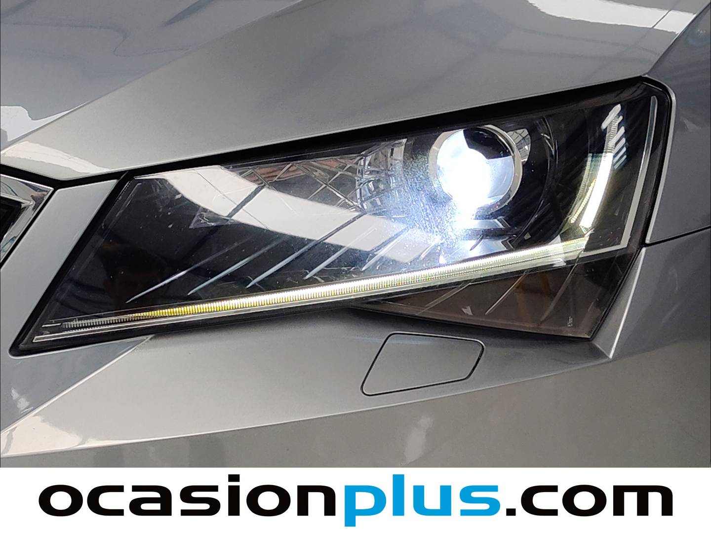 Skoda Superb Skoda Superb Combi 1.6 TDI Ambition DSG (120 CV) barato