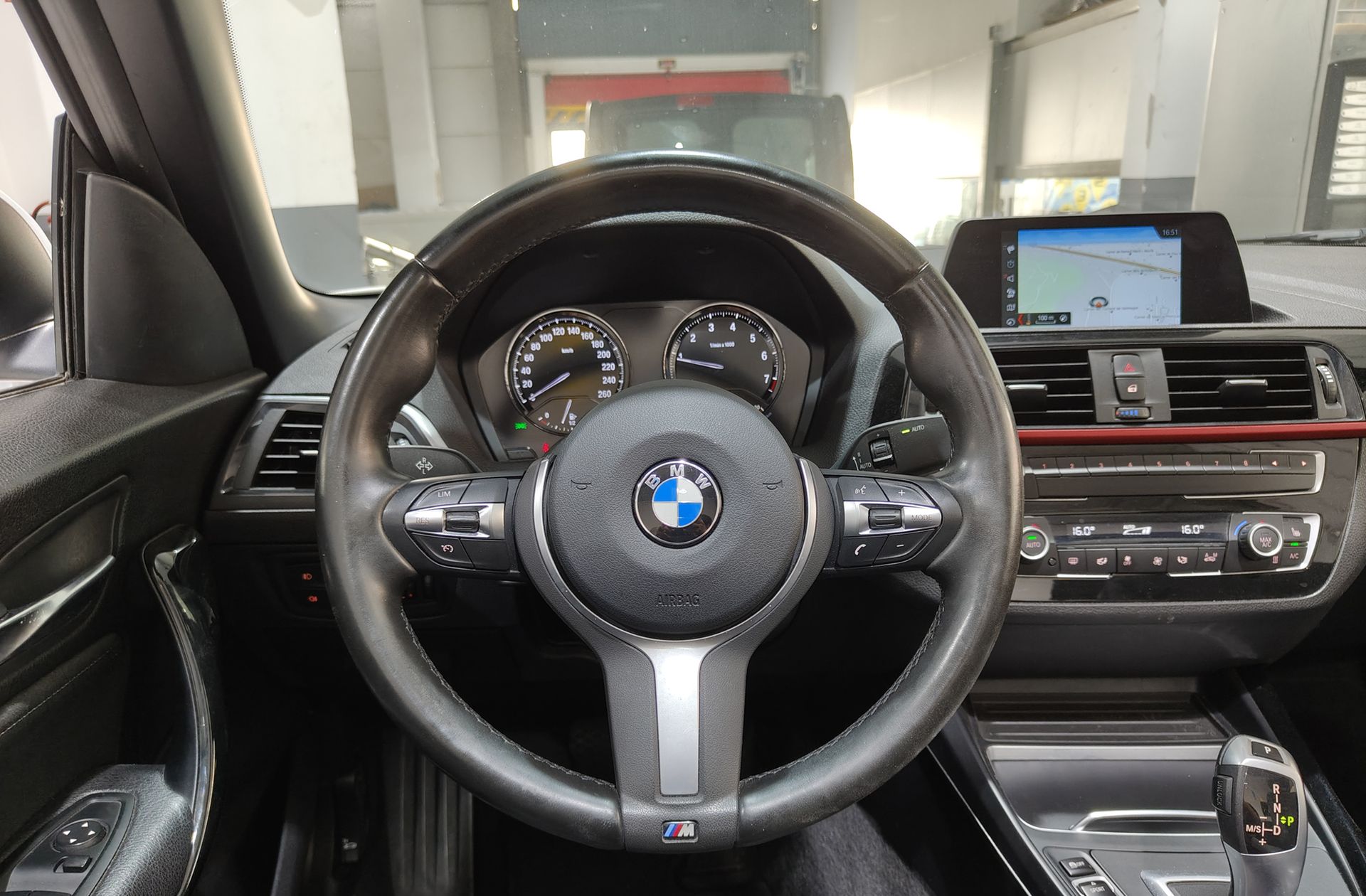 BMW Serie 2 220i Cabrio Pack M - foto 23