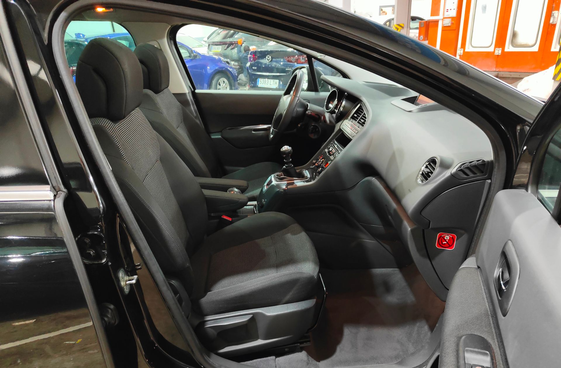 Peugeot 5008 1.6 THP Sport Pack - foto 18