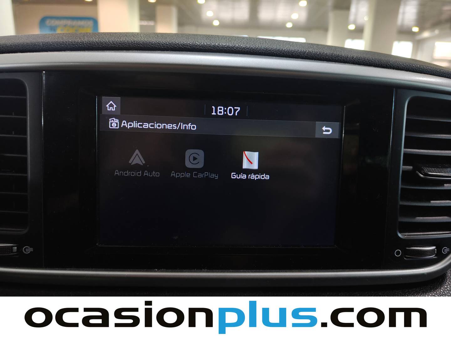 Extras y acabados del KIA Sportage Kia Sportage 1.6 GDi Concept Plus 4x2 (132 CV)