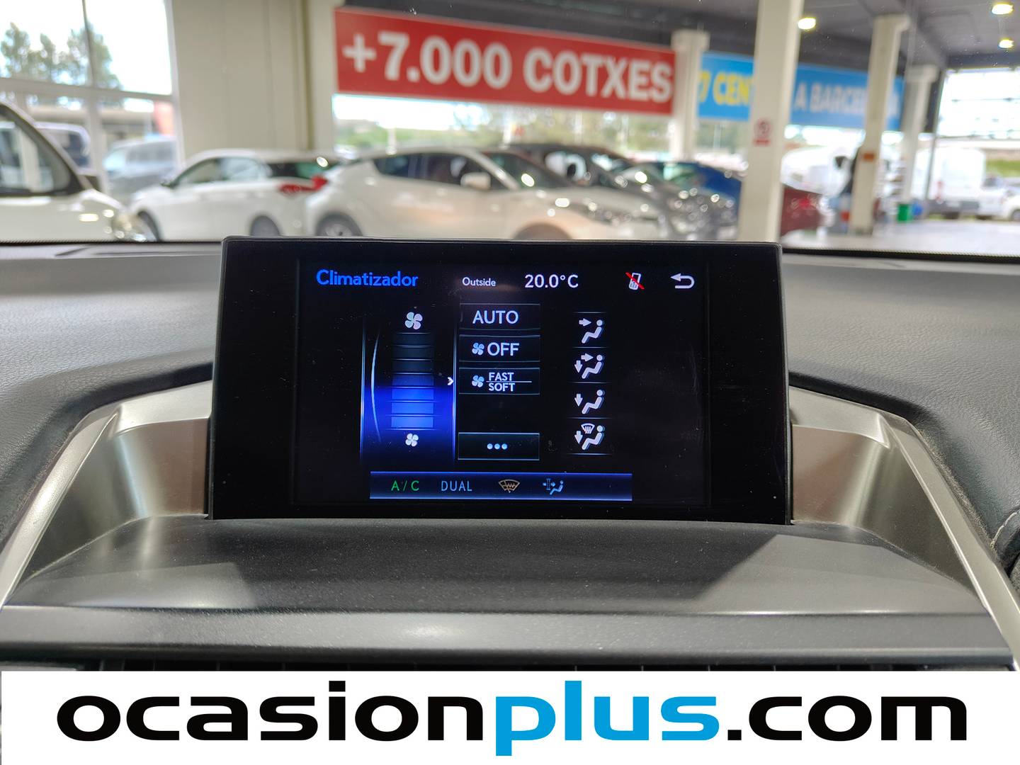 Lexus NX Lexus NX 300h Corporate 2WD + Navibox (197 CV) 197cv