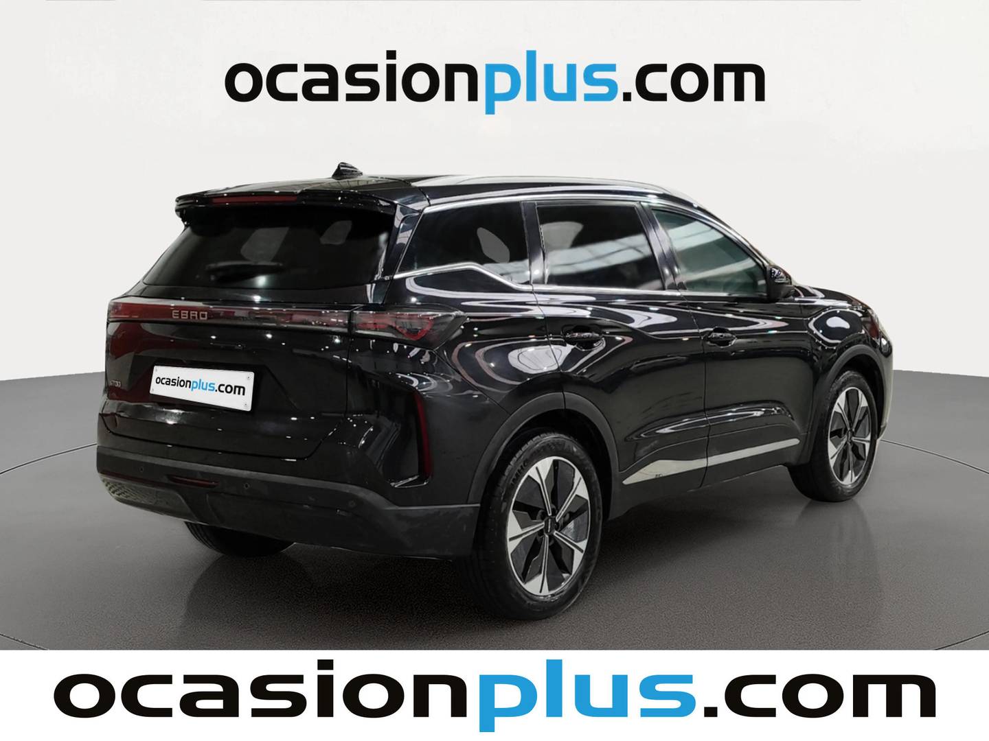 Foto trasera EBRO S700 EBRO S700 1.6 TGDI Luxury 7 DCT (147 CV) derecha