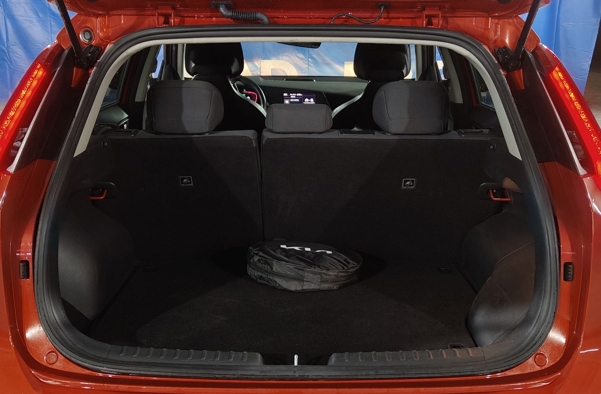 Kia Niro 1.6 GDi PHEV Híbrido Concept - foto 19