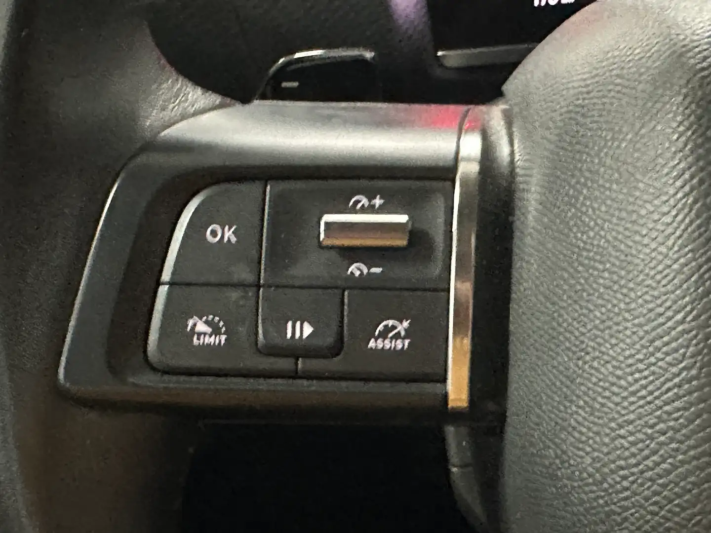 Foto Citroën C4 Citroen C4 BlueHDi 130 S&S Feel Pack EAT8 (130 CV)