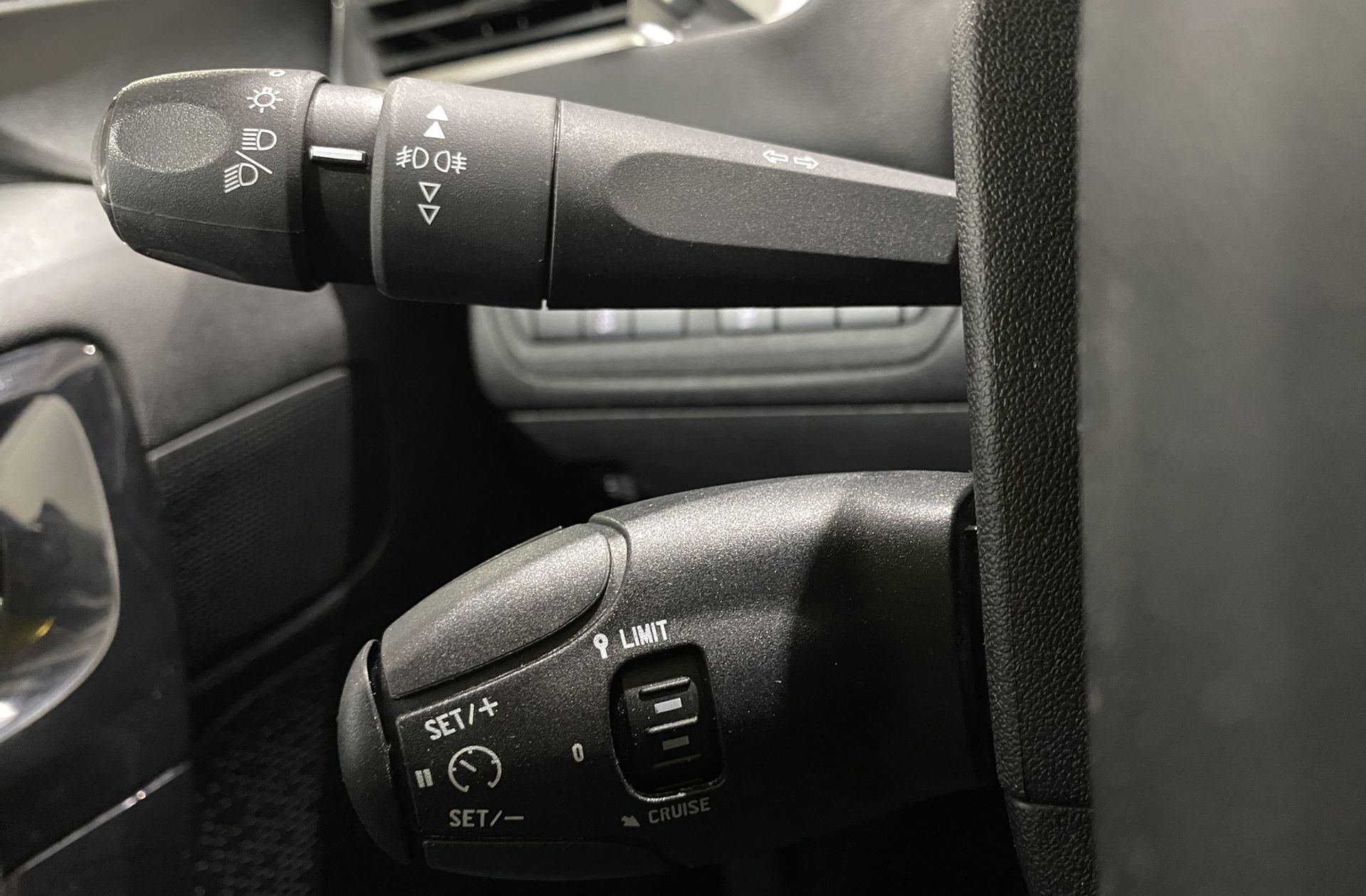 Peugeot 208 1.2L PureTech Style - foto 22