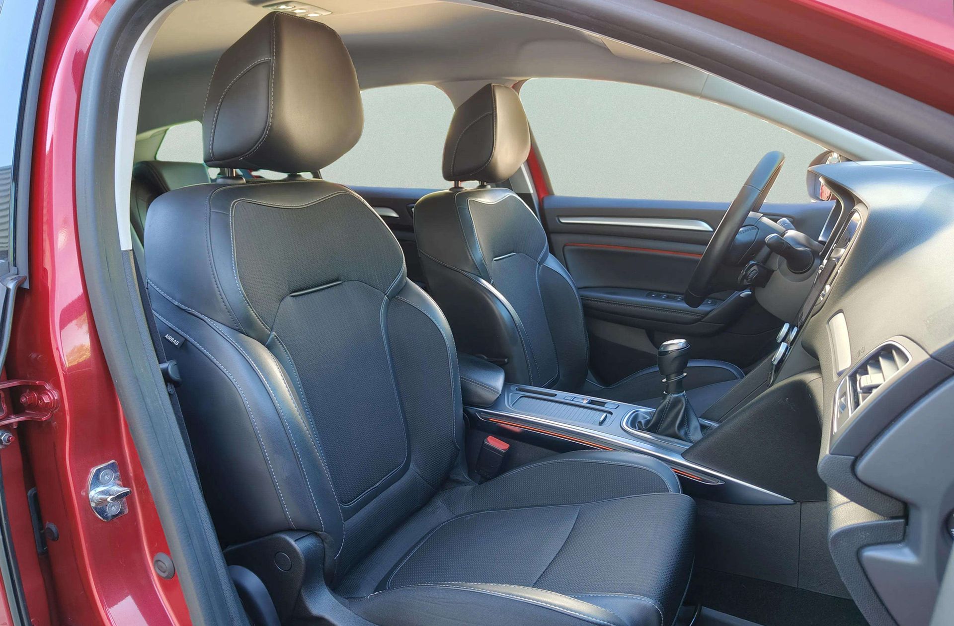 Renault Mégane Sport Tourer Zen TCe - foto 19