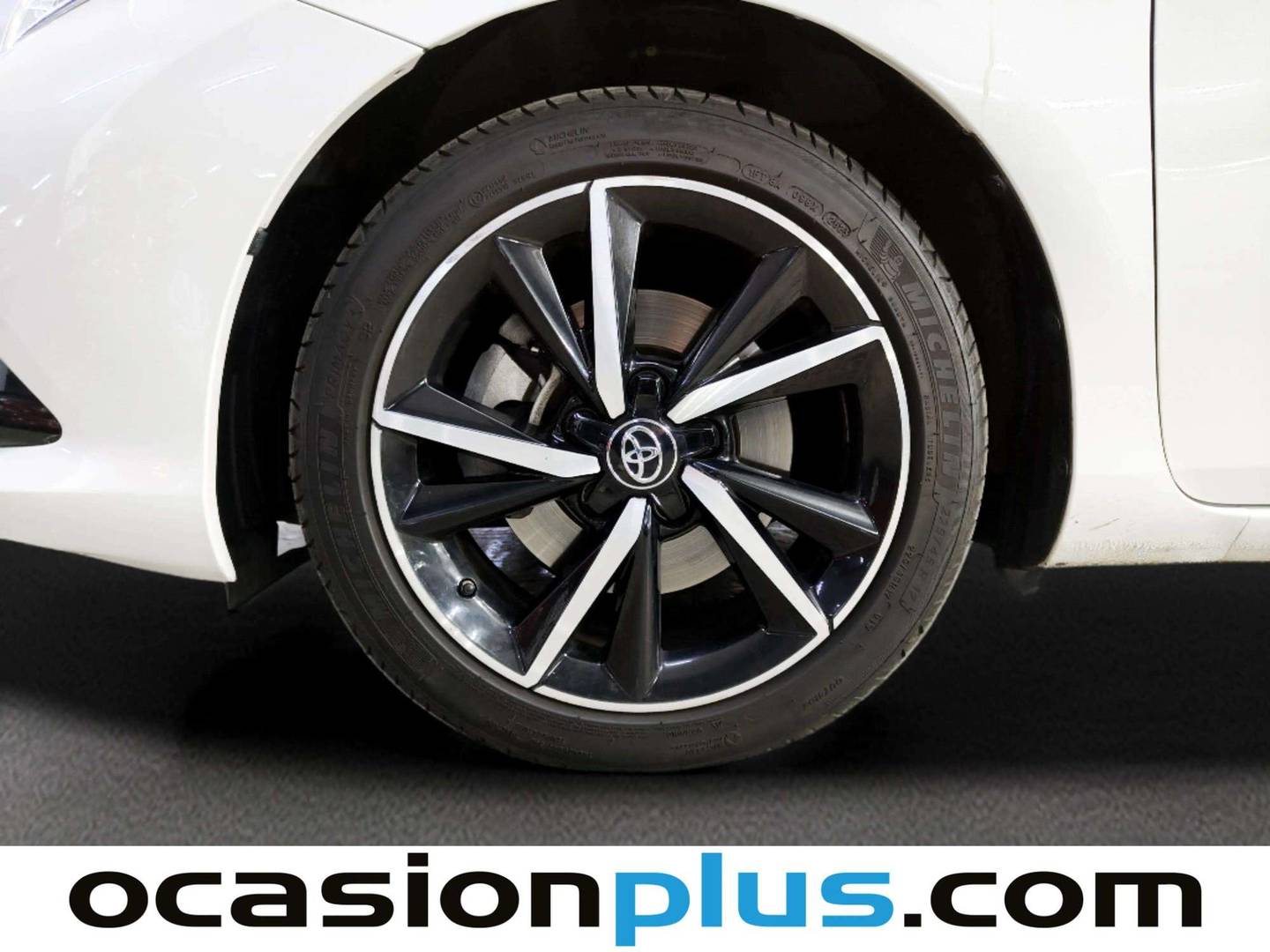 Toyota Auris Toyota Auris 140H Hybrid Touring Sports Feel! (136 CV) híbrido