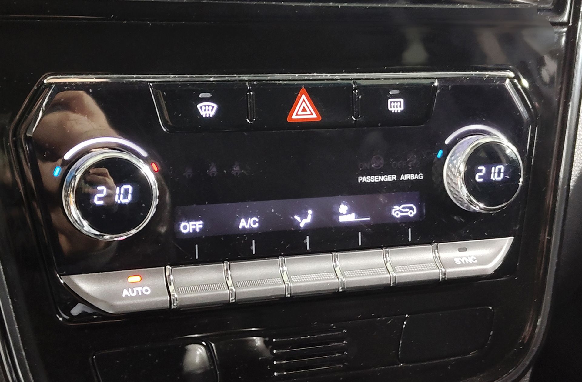 SsangYong Tivoli G12T Urban Plus - foto 26