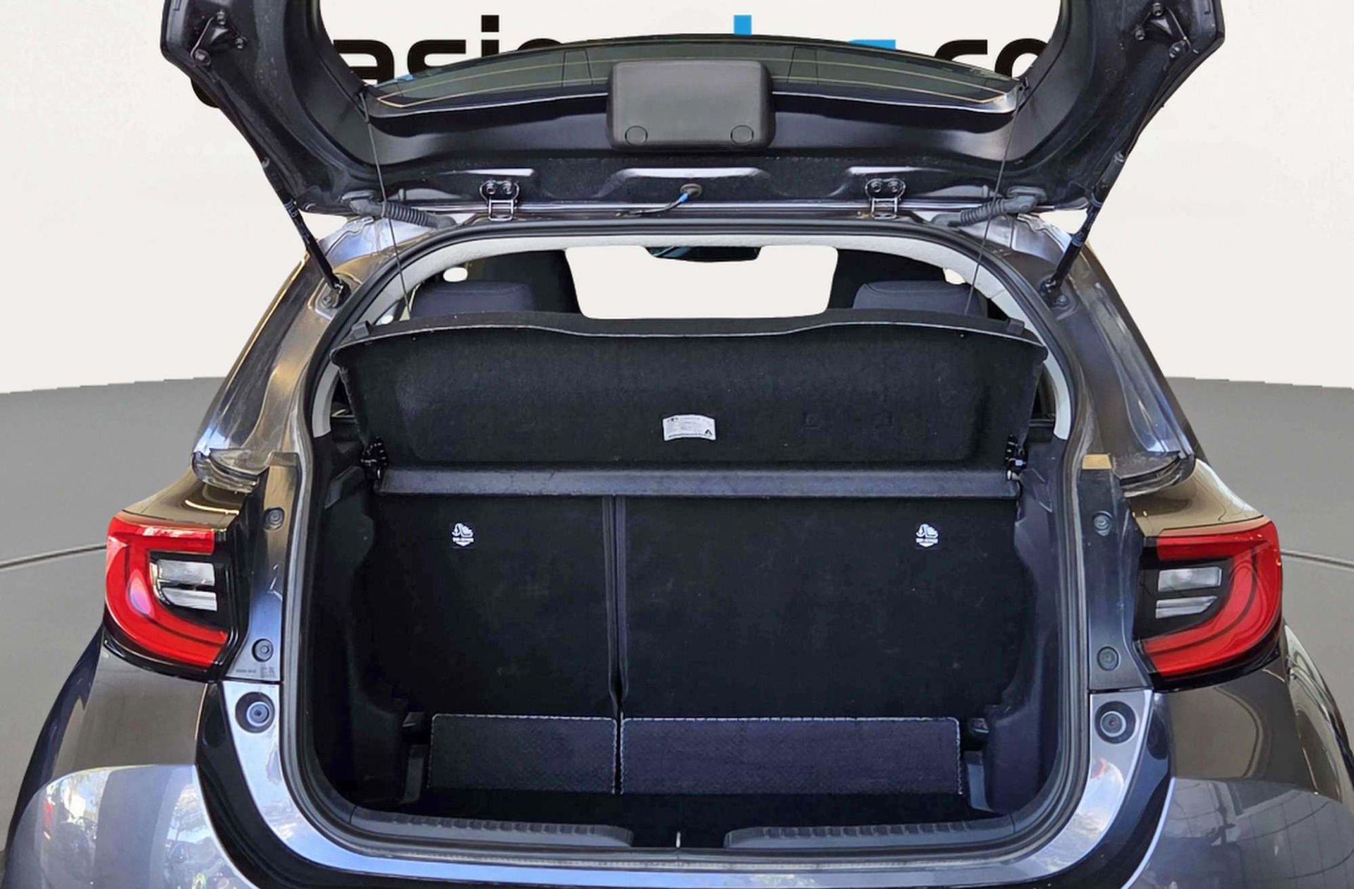 Toyota Yaris 120H Active Plus - foto 13