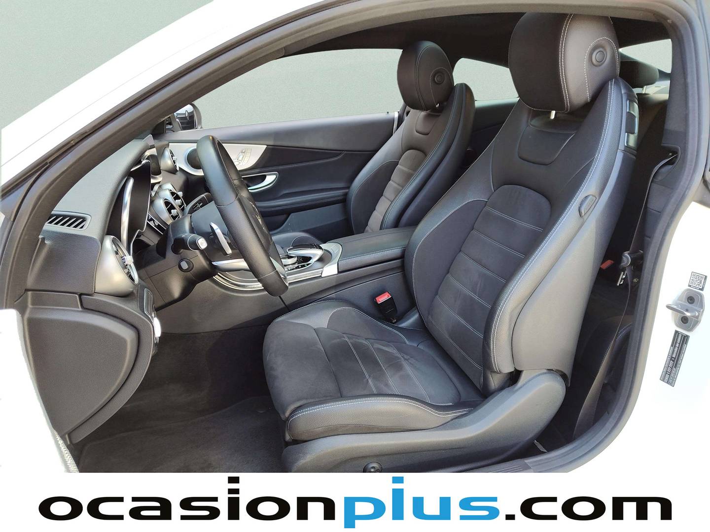 Foto asientos delanteros Mercedes Clase C Mercedes Clase C Coupe 220 d (194 CV) Pack AMG