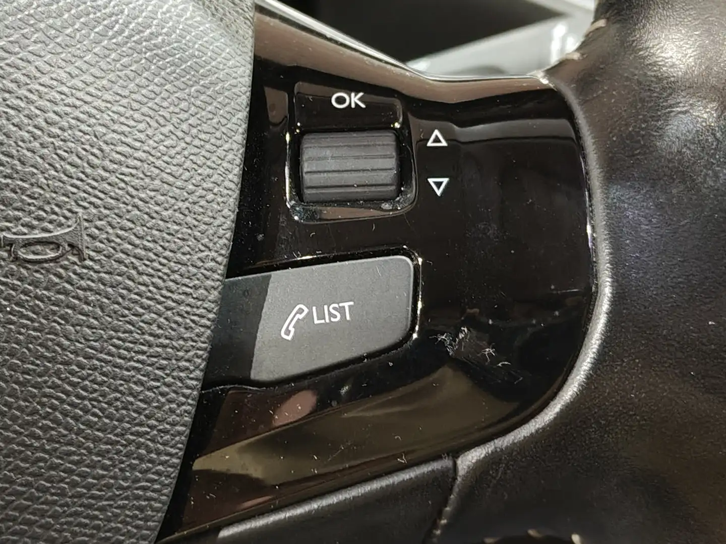 Foto Peugeot 308 Peugeot 308 BlueHDI 150 Allure (150 CV)