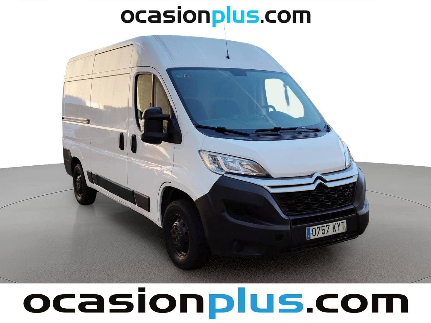 Foto delantera Citroën Jumper Citroën Jumper Furgon BlueHDi 110 35 L2H2 (110 CV) derecha