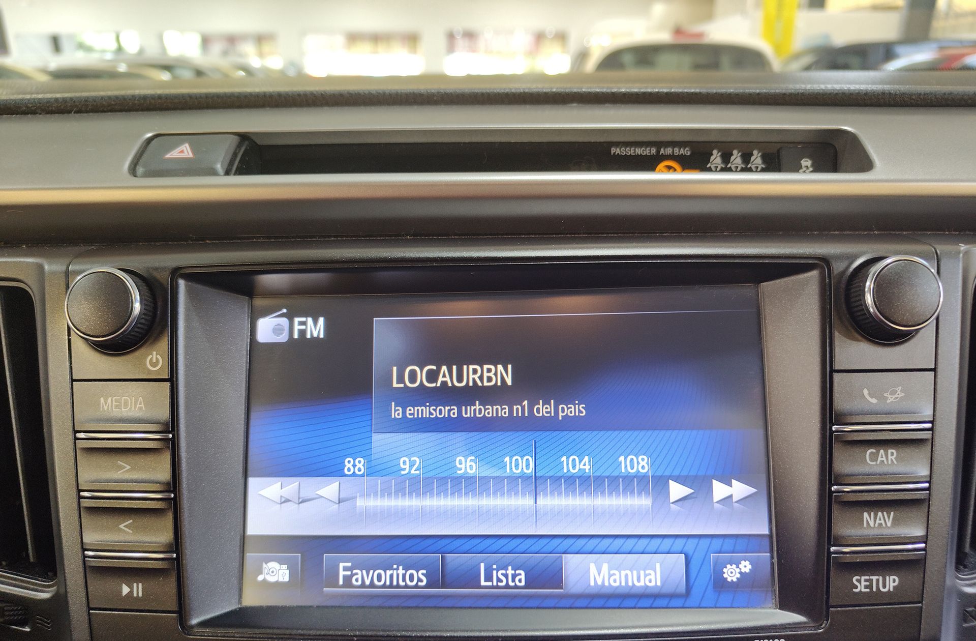 Toyota RAV4 2.5l hybrid Advance 2WD - foto 31