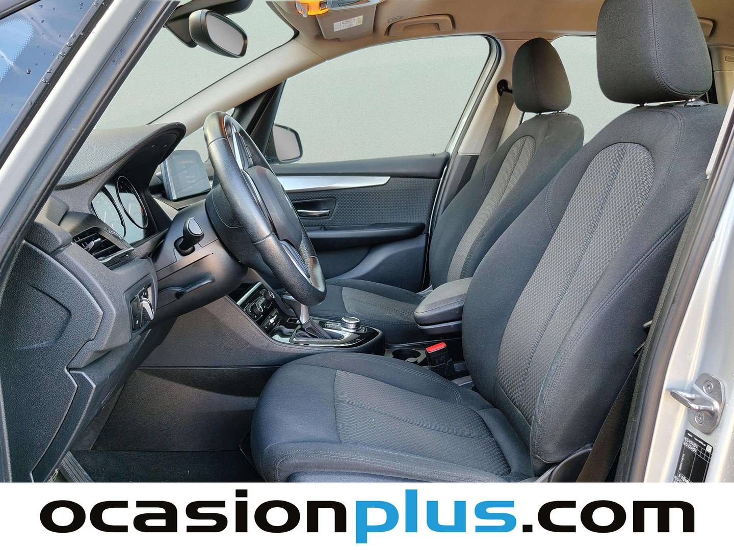 Foto asientos delanteros BMW Serie 2 Active Tourer BMW Serie 2 225xe iPerformance Active Tourer (224 CV)