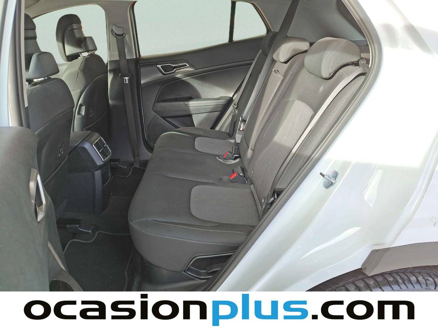 Foto KIA Sportage Kia Sportage 1.6 T-GDi HEV Drive 4x2 (215 CV)