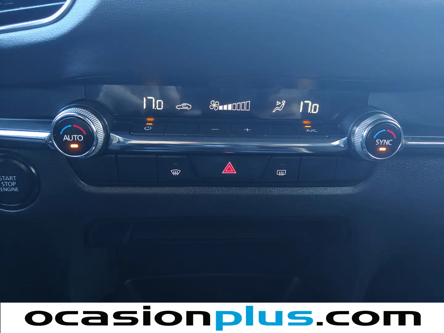 Foto Mazda CX-30 Mazda CX-30 2.0 Skyactiv-G Evolution 2WD (122 CV)