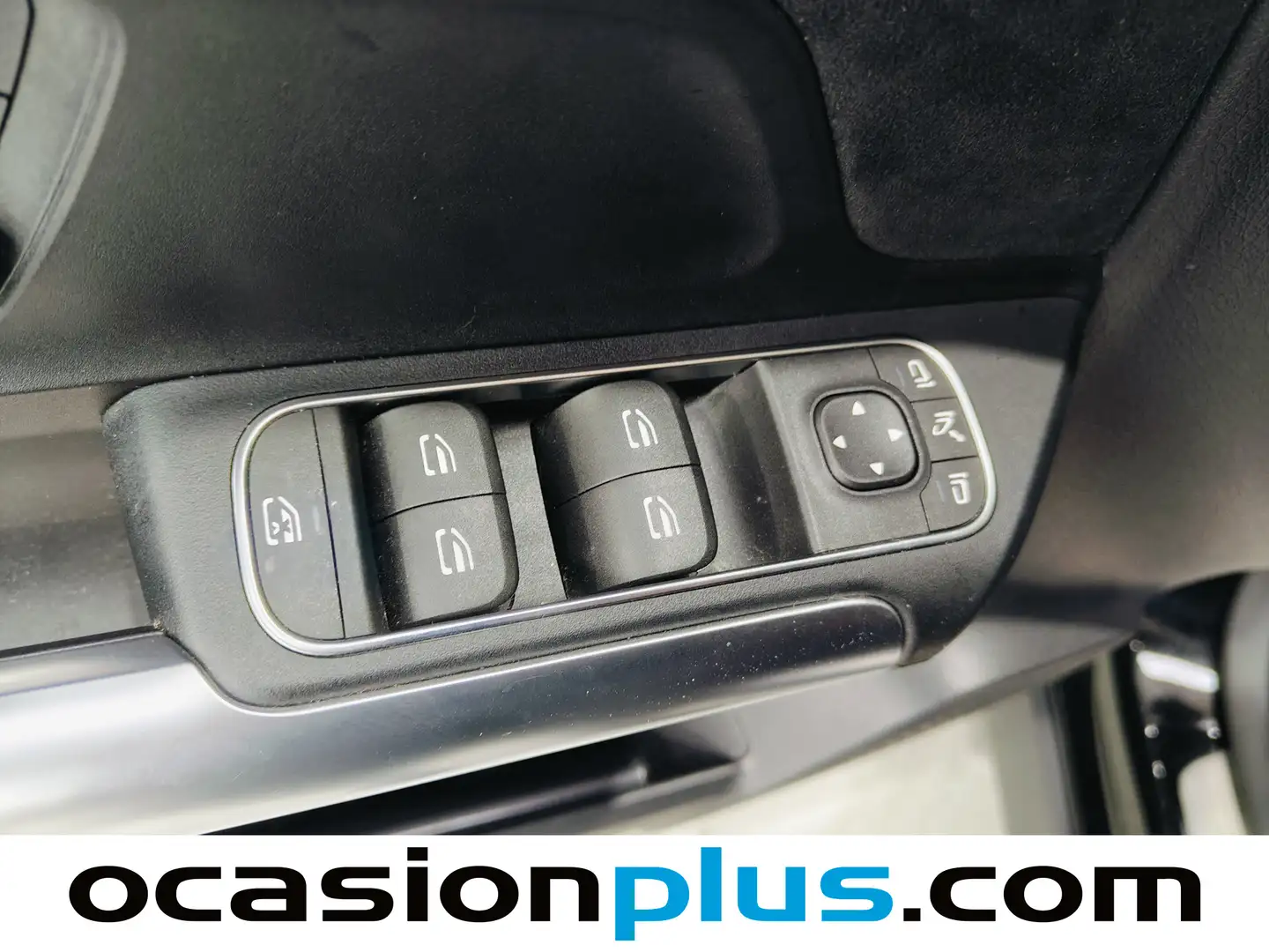 Foto Mercedes GLA Mercedes-Benz GLA GLA 200 D (150 CV) PACK AMG