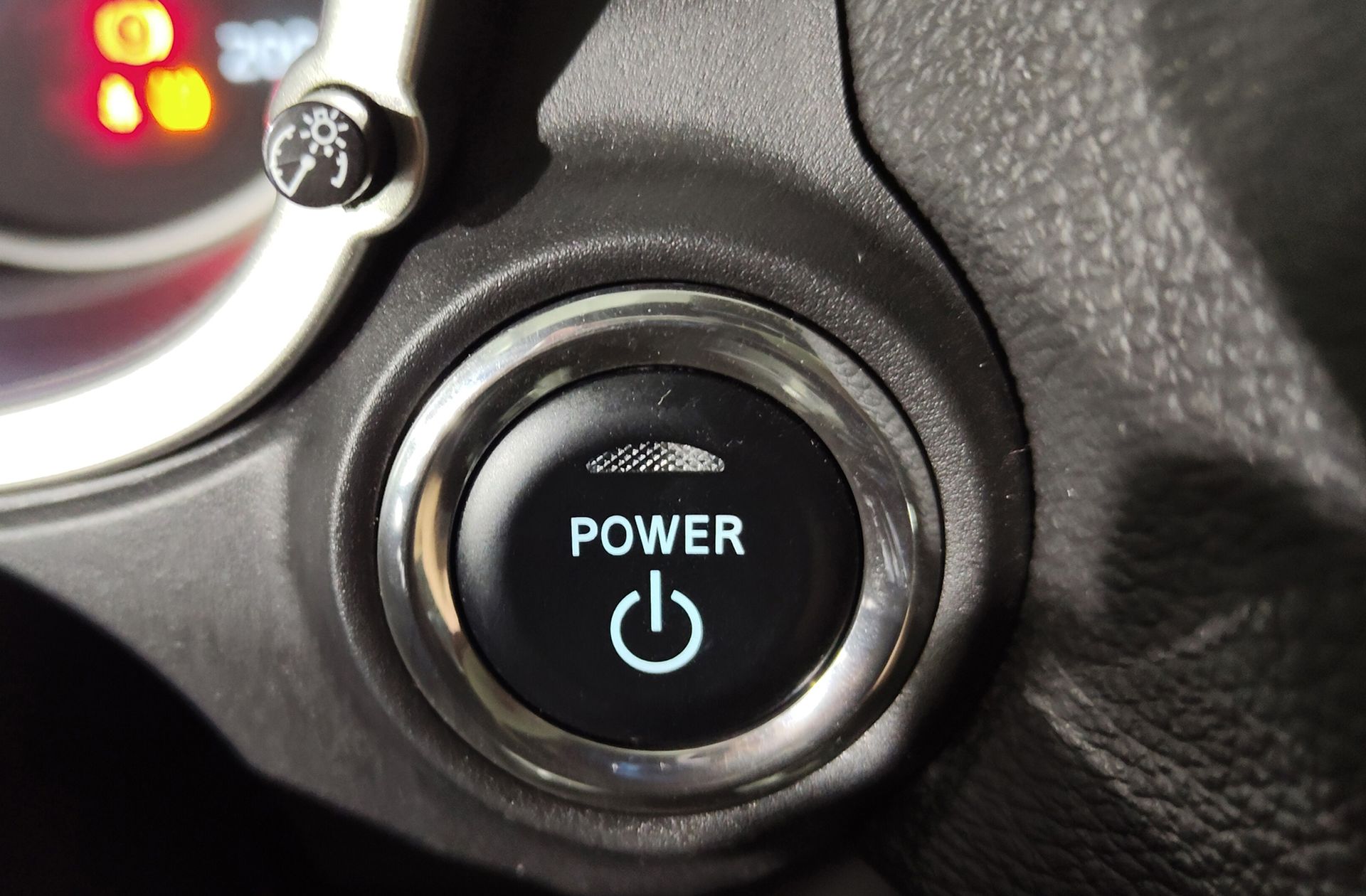 Mitsubishi Eclipse Cross 2.4 PHEV Kaiteki 4WD - foto 36