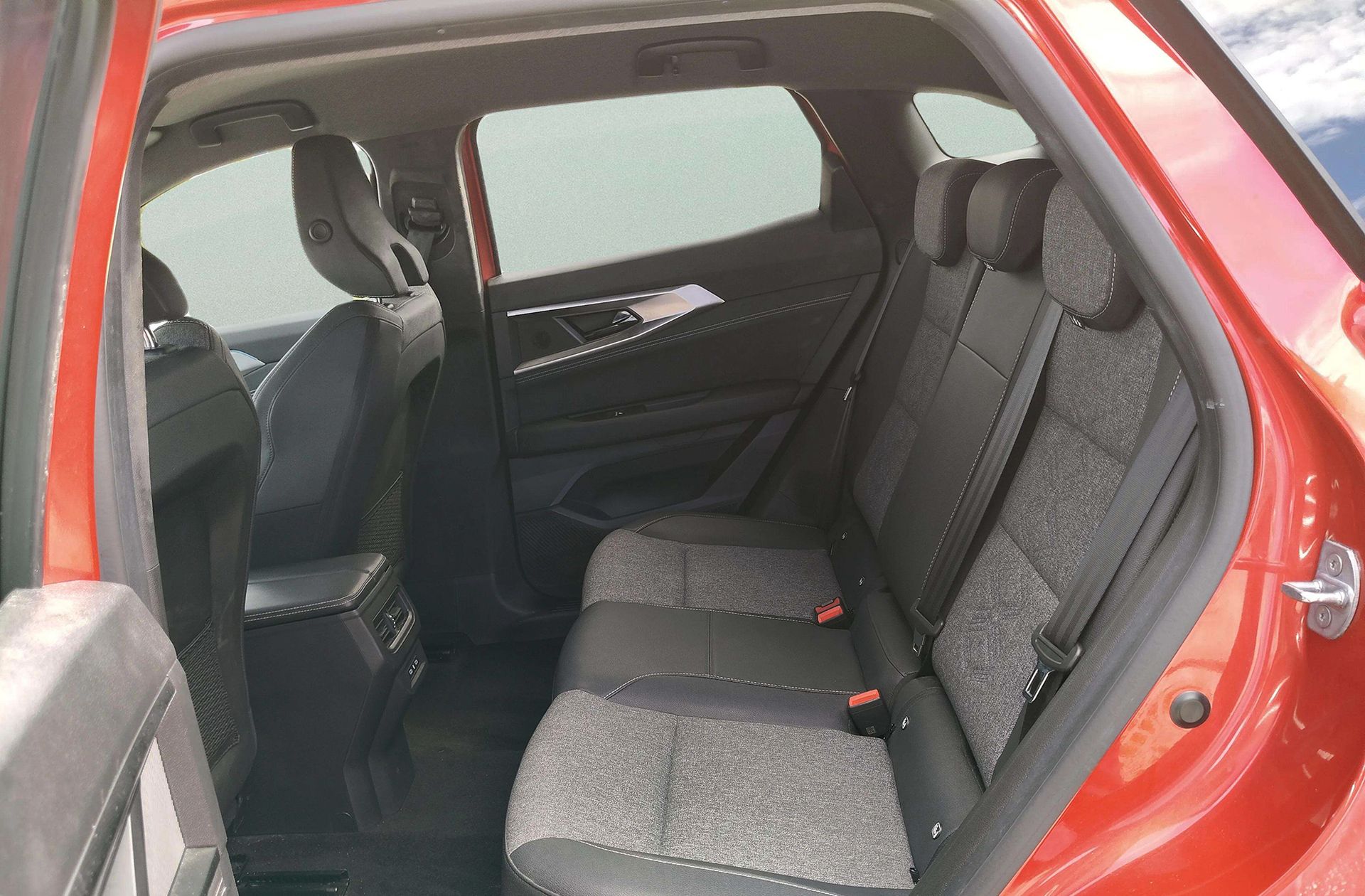 Renault Austral Techno E-Tech Full Hybrid - foto 17