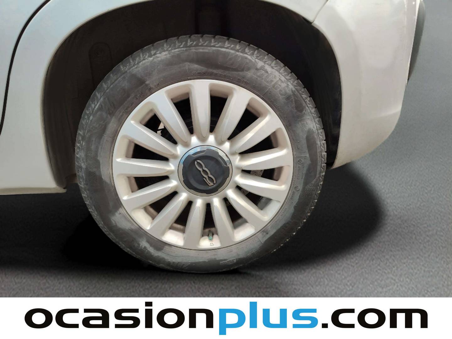 Equipamiento del Fiat 500L Fiat 500L 1.4 Pop Star (95 CV)