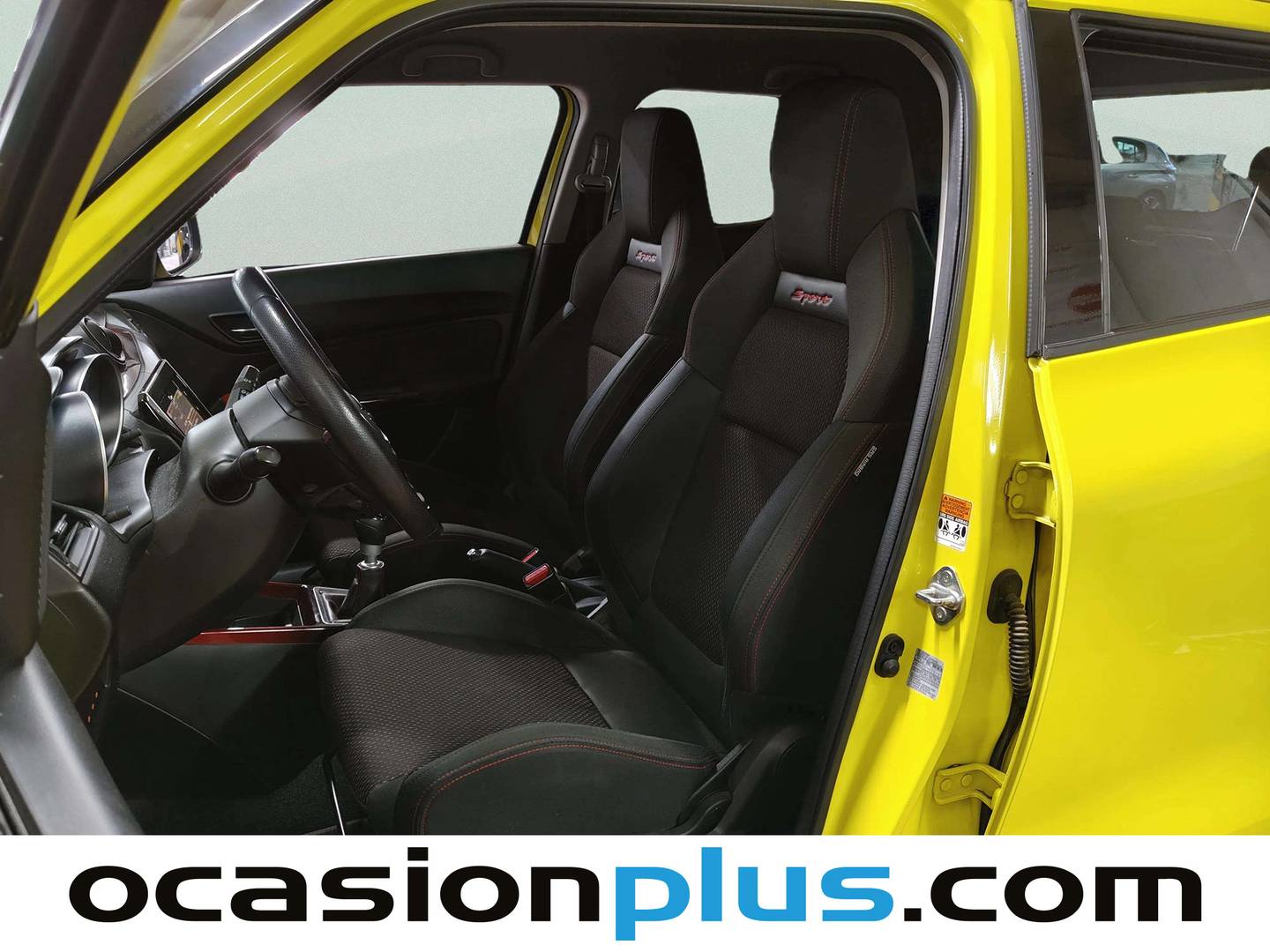 Foto asientos delanteros Suzuki Swift Suzuki Swift 1.4T Sport (140 CV)