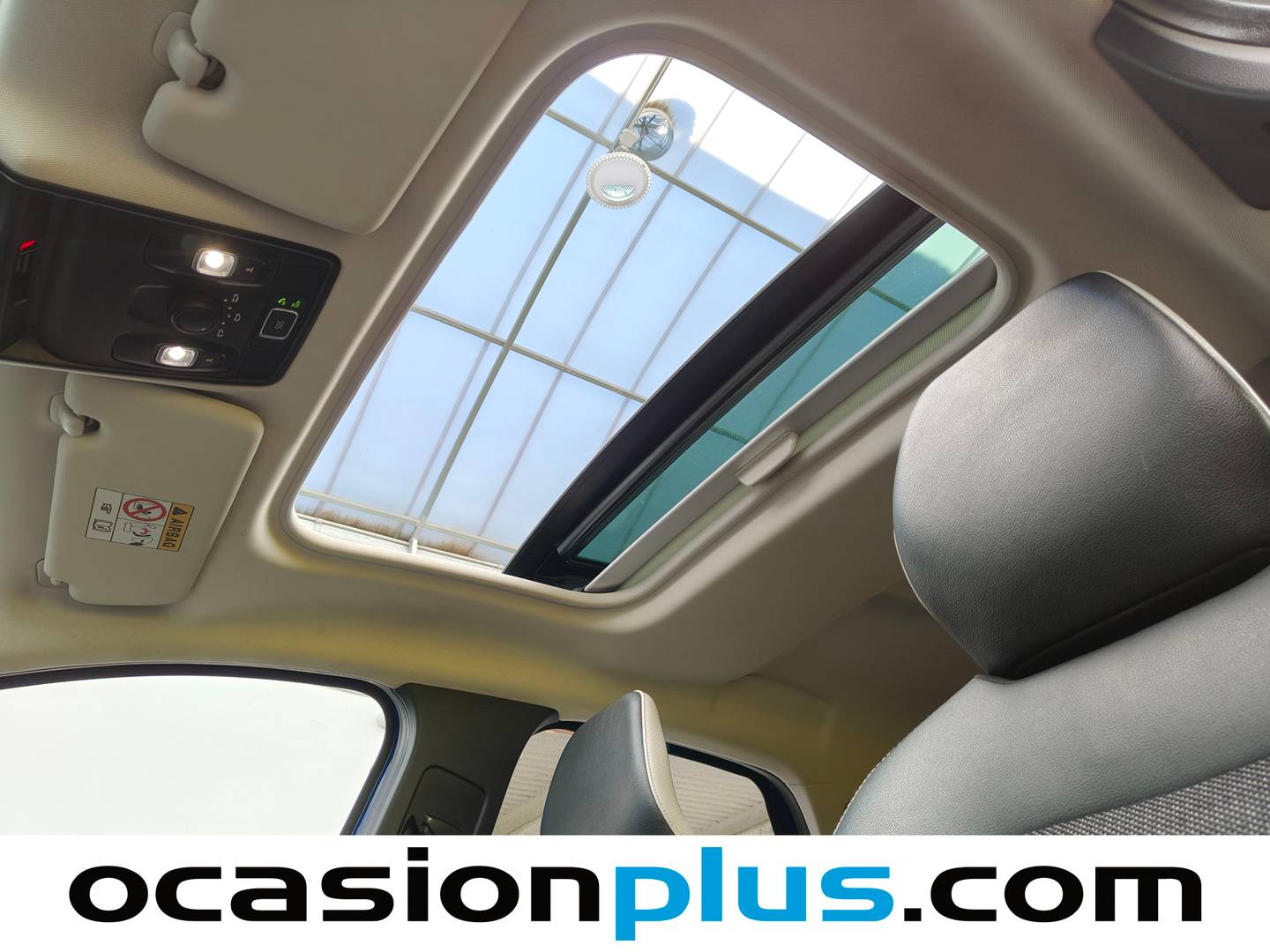 Extras y acabados del Renault Captur Renault Captur Zen TCe Micro Híbrido (140 CV) GPF