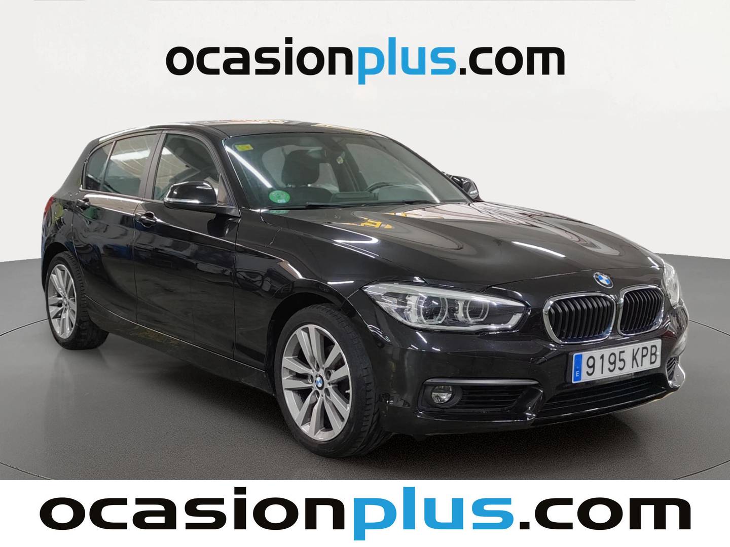 Foto delantera BMW Serie 1 BMW Serie 1 118i (136 CV) derecha