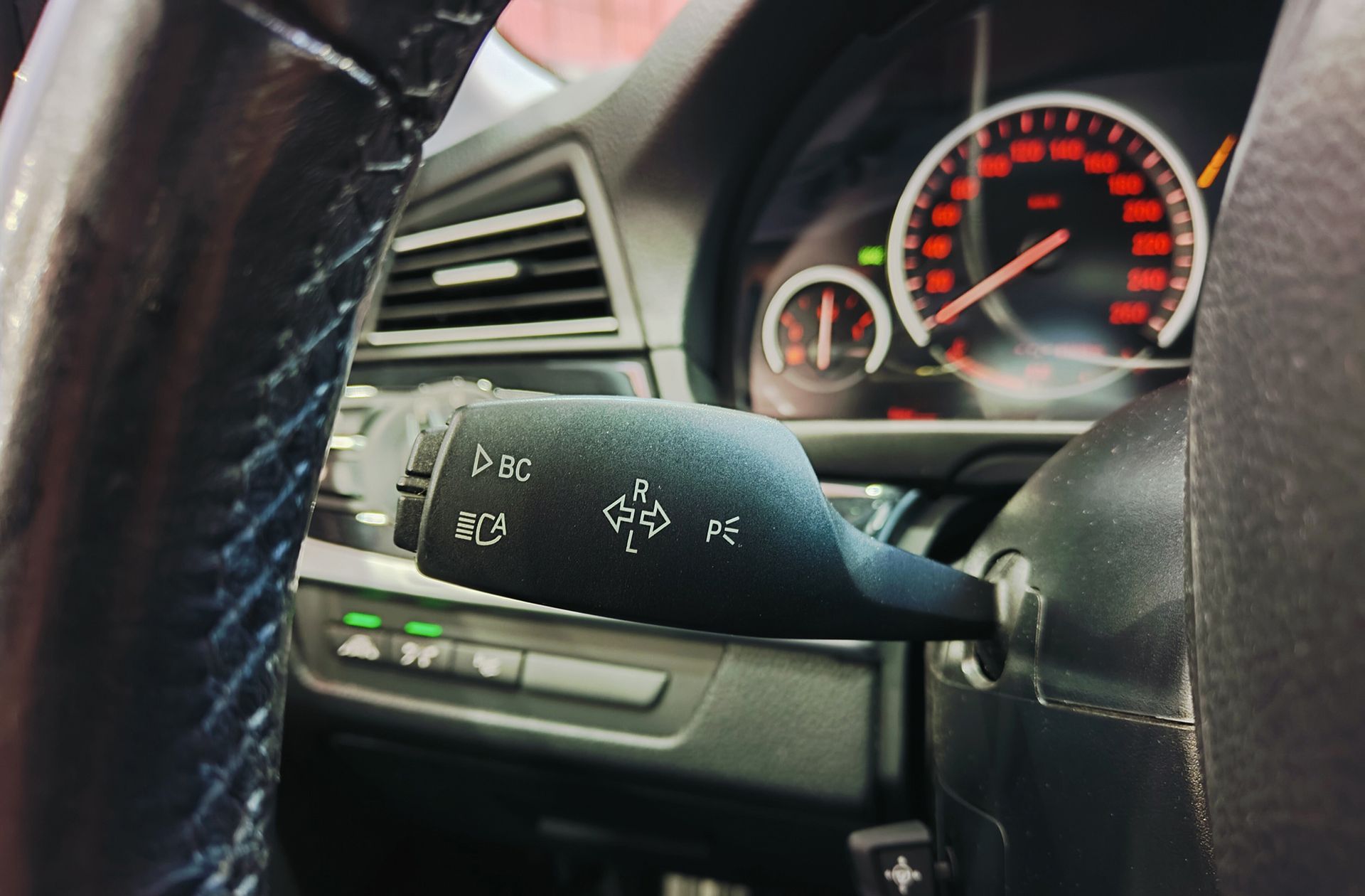 BMW Serie 5 528i xDrive - foto 30