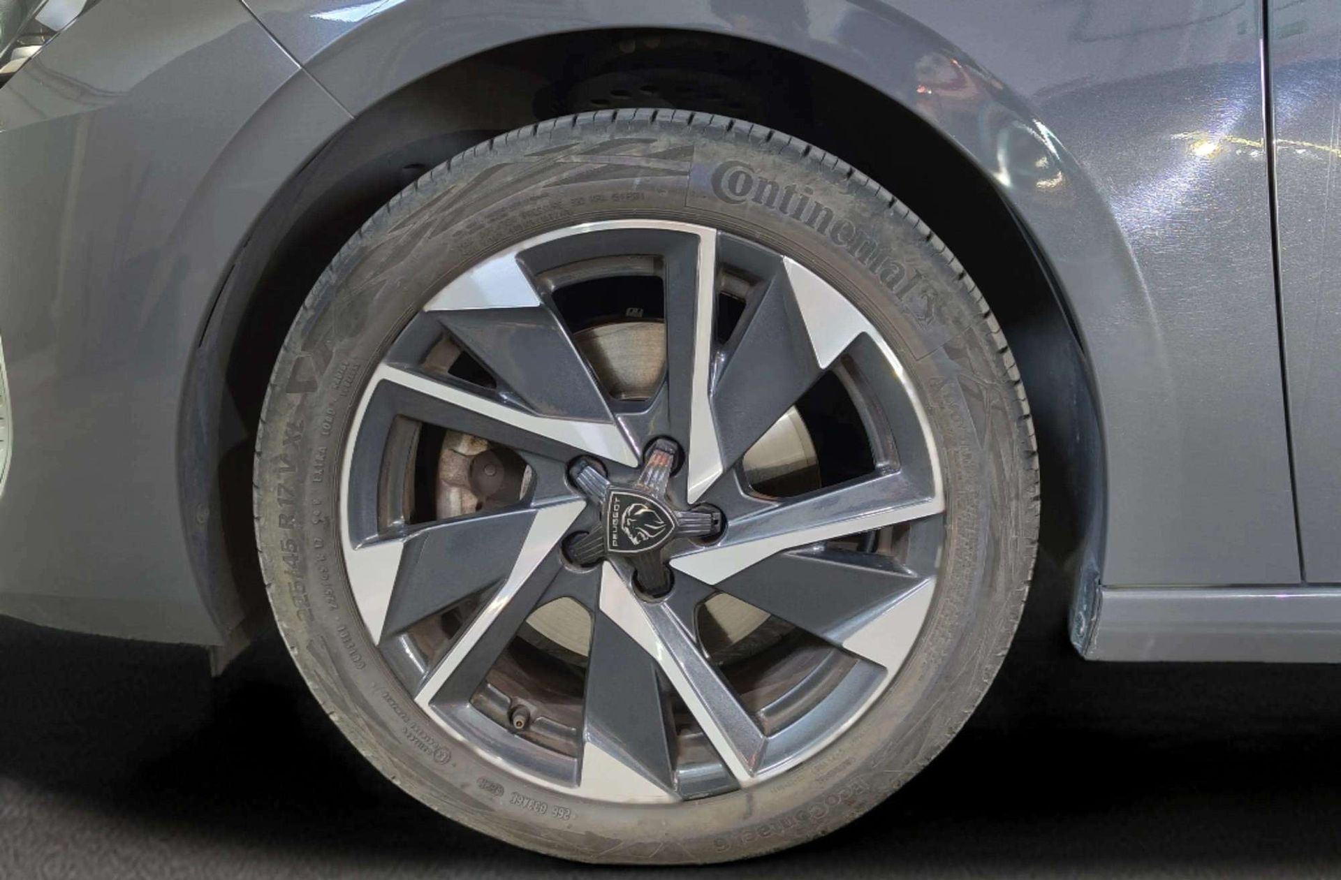 Peugeot 308 BlueHDi 130 Allure EAT8 - foto 43
